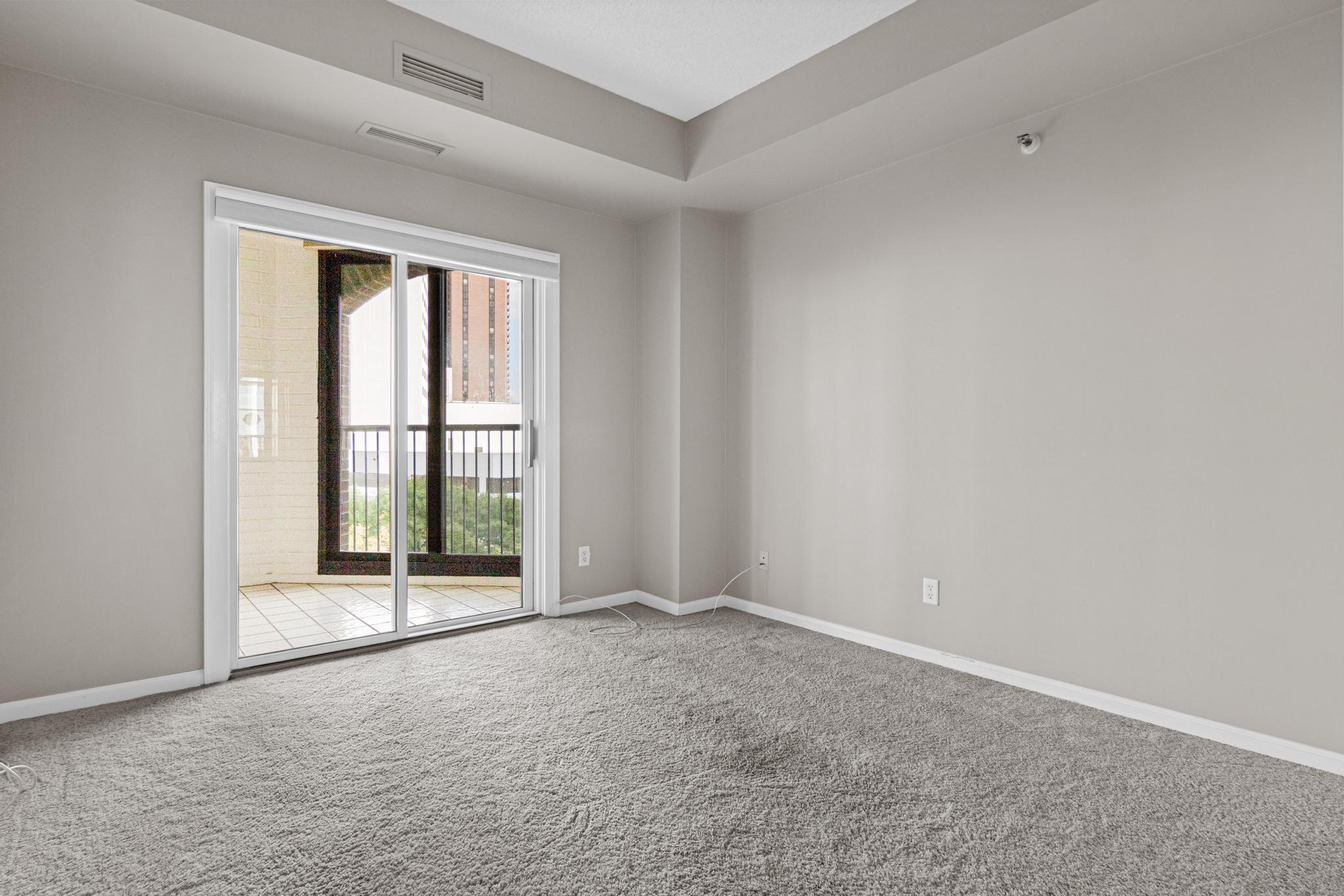 View of Residential at 1235 Yale Place #808, Minneapolis MN 55403, Minneapolis (10 of 17) - Mike Wilen | Minnesota Team Real Estate