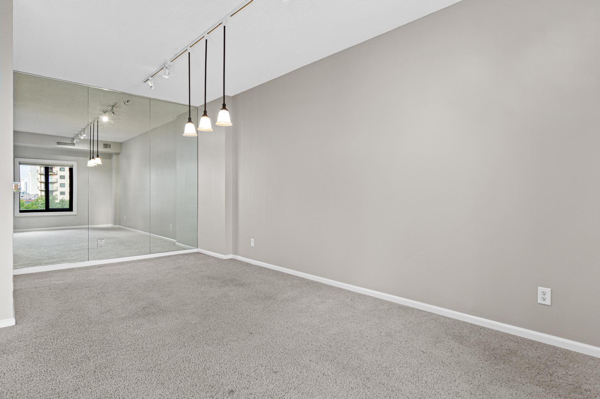 View of Residential at 1235 Yale Place #808, Minneapolis MN 55403, Minneapolis (9 of 17) - Mike Wilen | Minnesota Team Real Estate