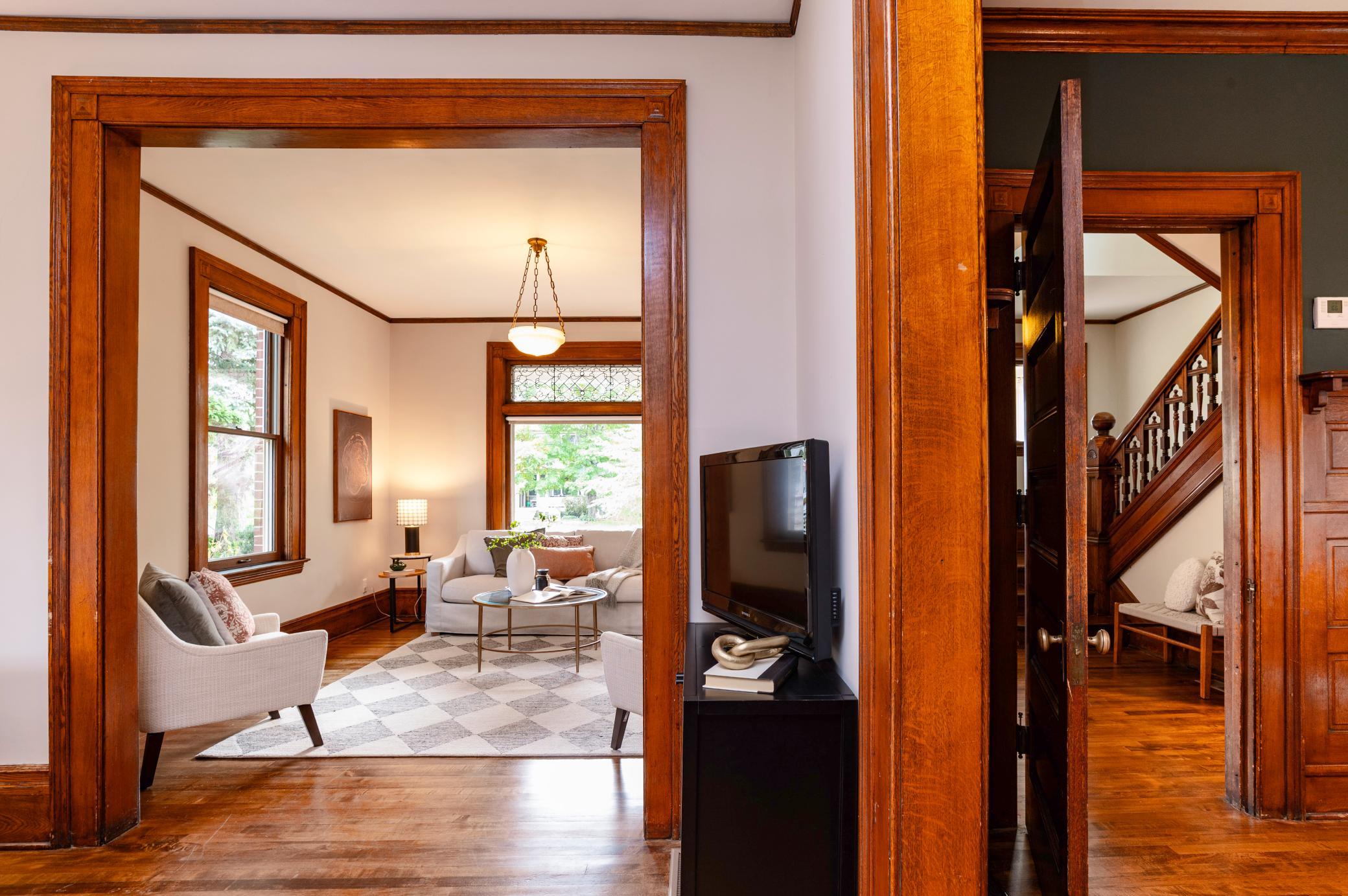 View of Residential at 1937 Selby Avenue, Saint Paul MN 55104, Saint Paul (7 of 47) - Mike Wilen | Minnesota Team Real Estate