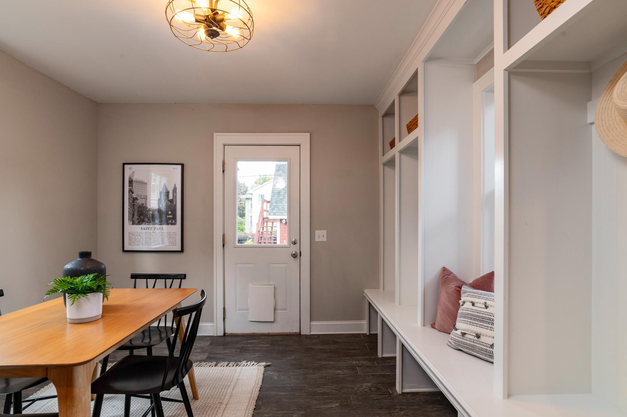 View of Residential at 1937 Selby Avenue, Saint Paul MN 55104, Saint Paul (22 of 47) - Mike Wilen | Minnesota Team Real Estate