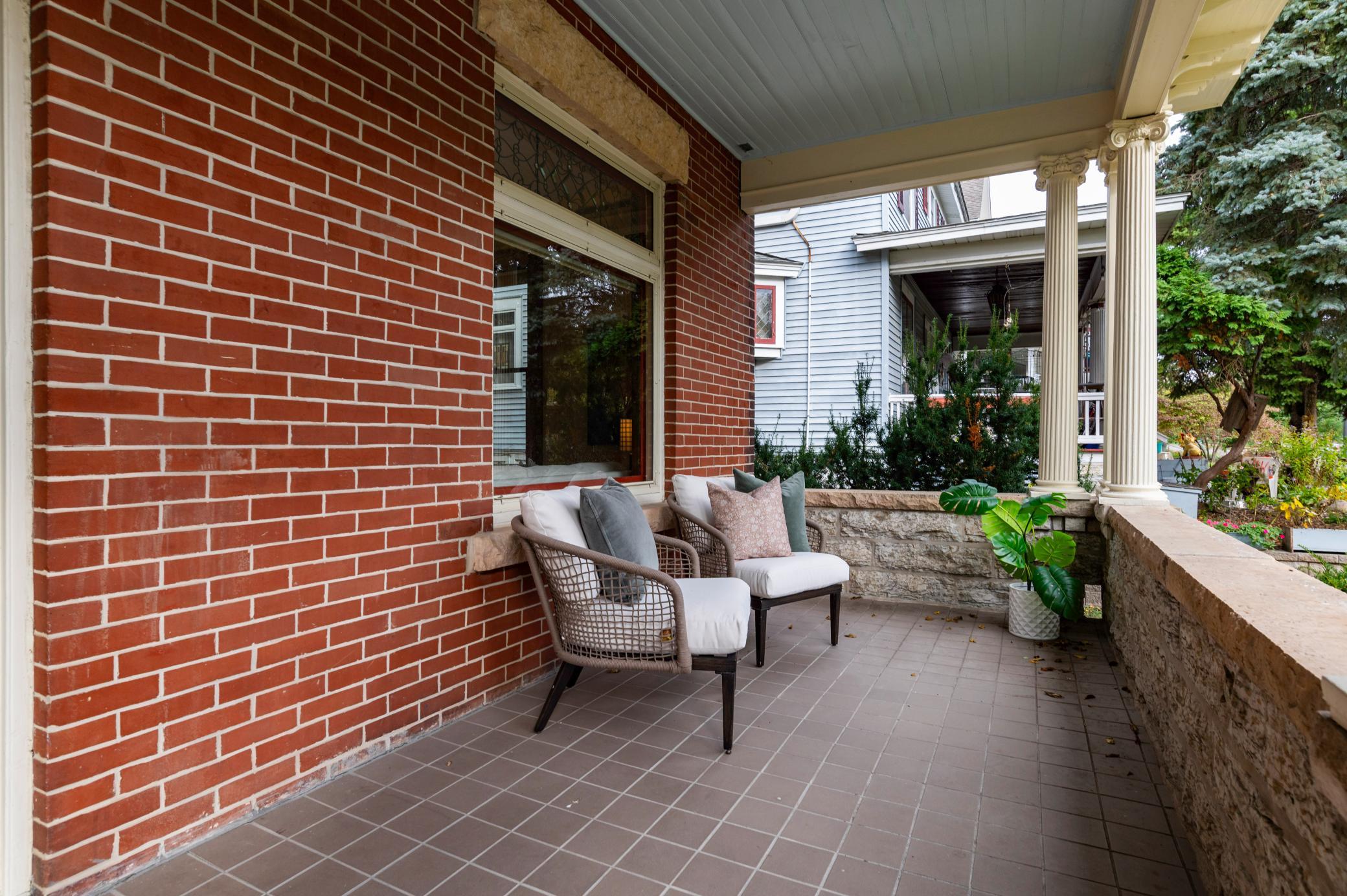 View of Residential at 1937 Selby Avenue, Saint Paul MN 55104, Saint Paul (3 of 47) - Mike Wilen | Minnesota Team Real Estate