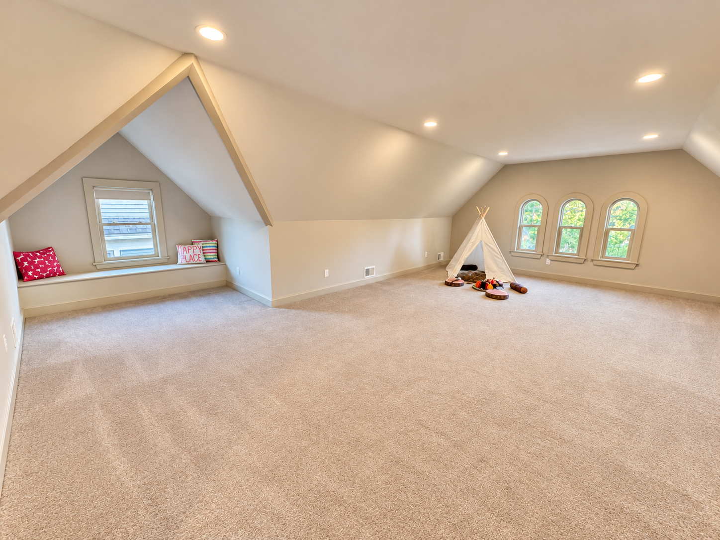 View of Residential at 1937 Selby Avenue, Saint Paul MN 55104, Saint Paul (35 of 47) - Mike Wilen | Minnesota Team Real Estate