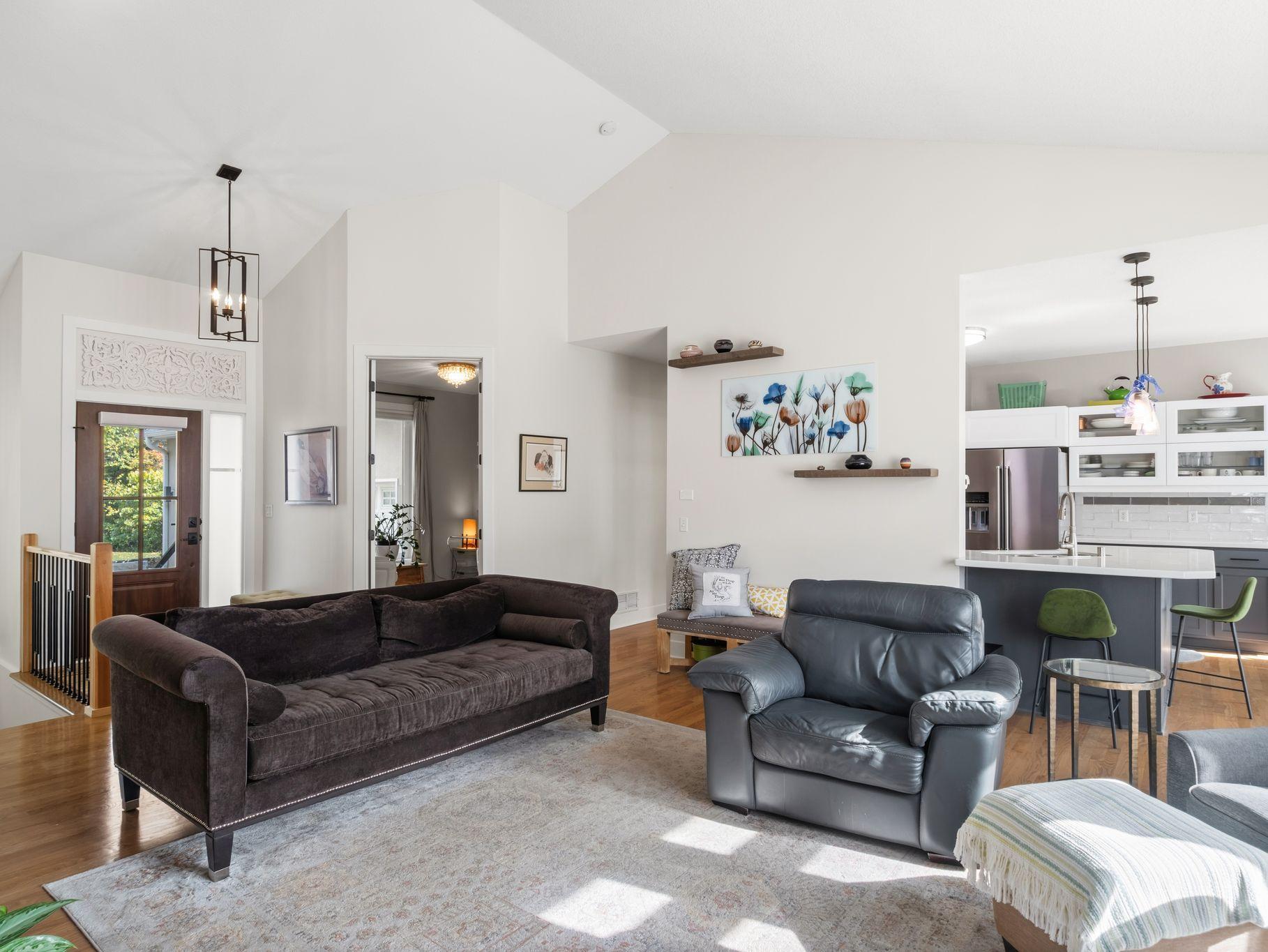 View of Residential at 15903 Kendale Drive, Lakeville MN 55044, Lakeville (5 of 36) - Mike Wilen | Minnesota Team Real Estate
