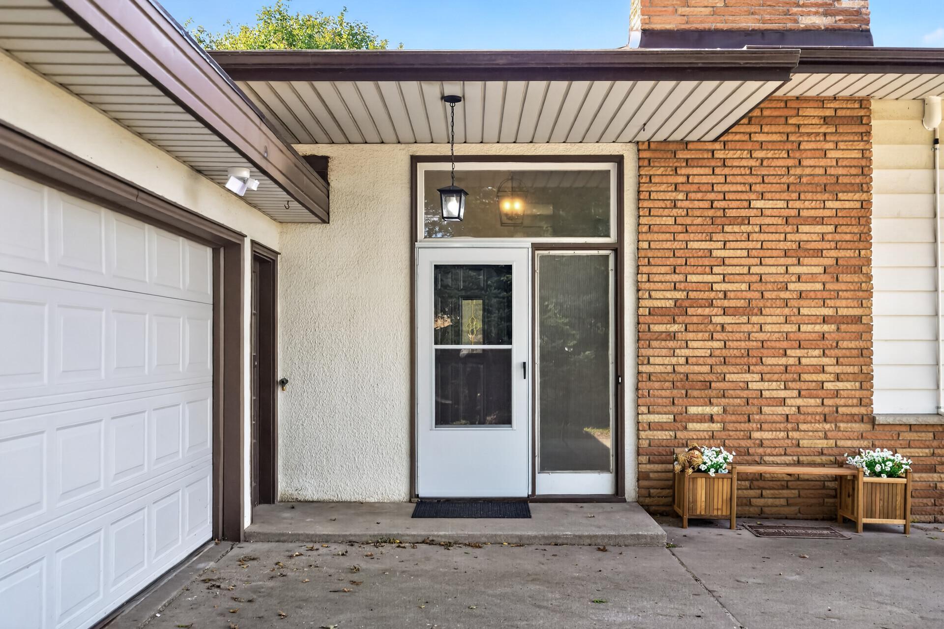 View of Residential at 148 Warburton Street, South Saint Paul MN 55075, South Saint Paul (3 of 38) - Mike Wilen | Minnesota Team Real Estate