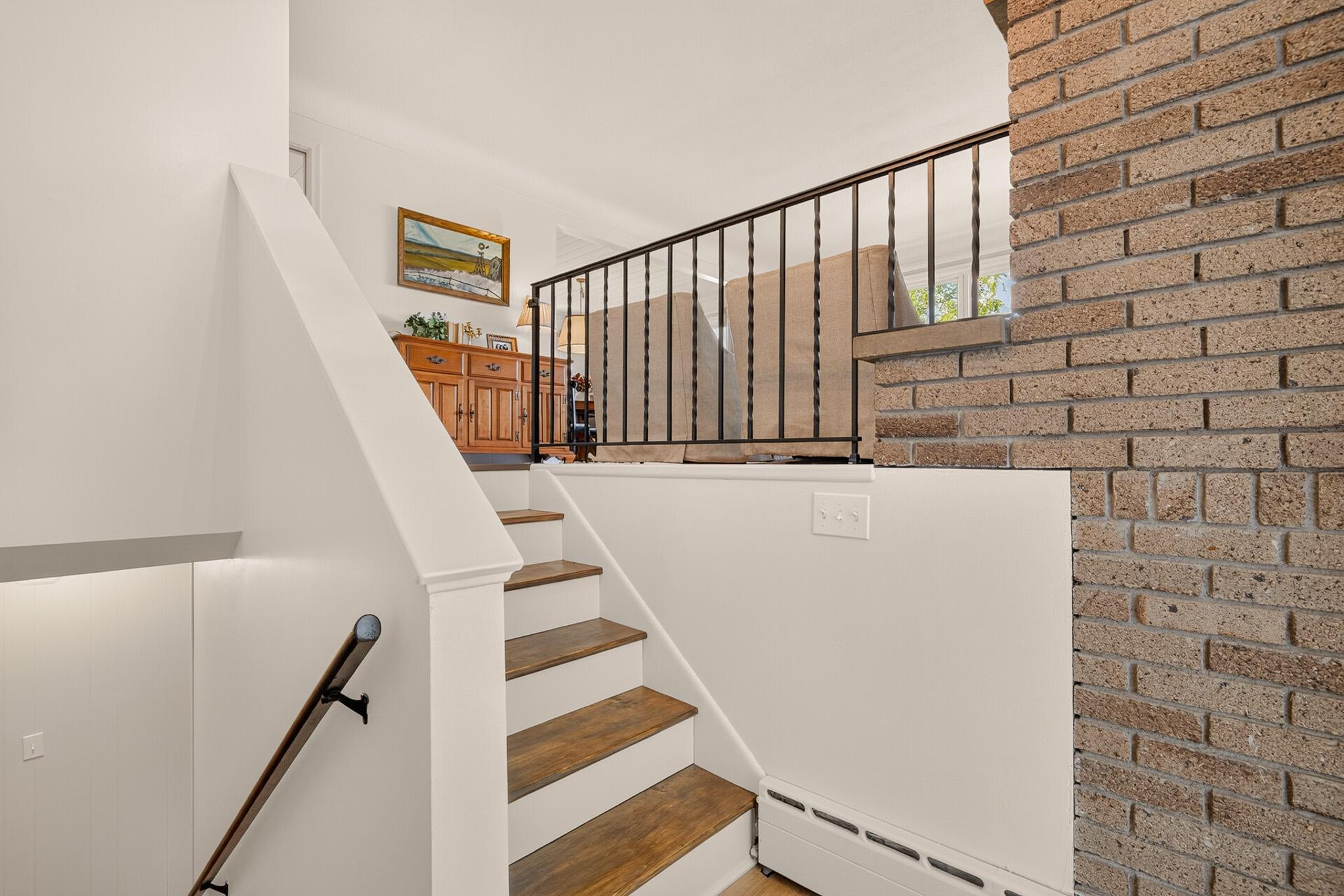View of Residential at 148 Warburton Street, South Saint Paul MN 55075, South Saint Paul (4 of 38) - Mike Wilen | Minnesota Team Real Estate