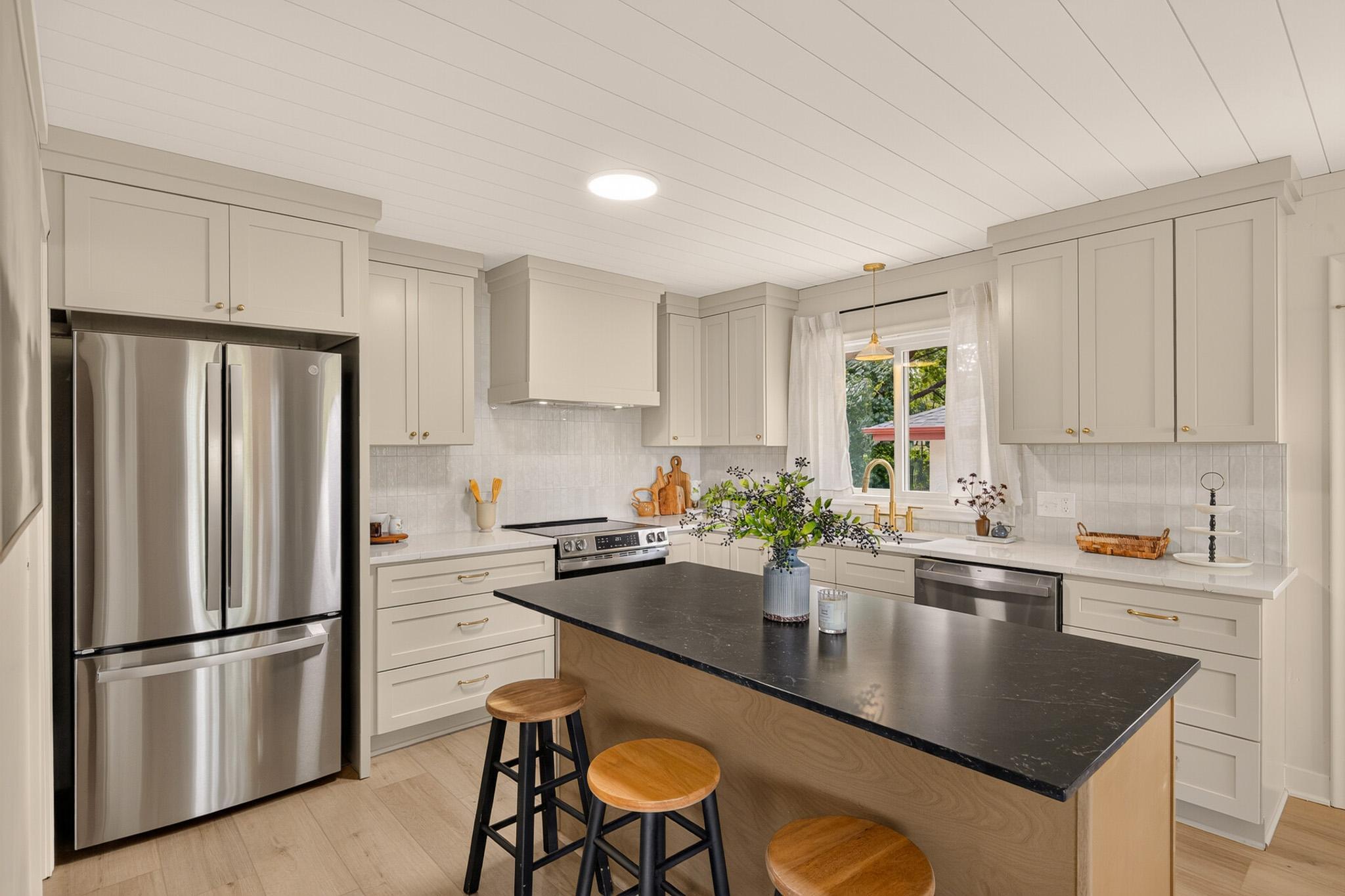 View of Residential at 148 Warburton Street, South Saint Paul MN 55075, South Saint Paul (12 of 38) - Mike Wilen | Minnesota Team Real Estate