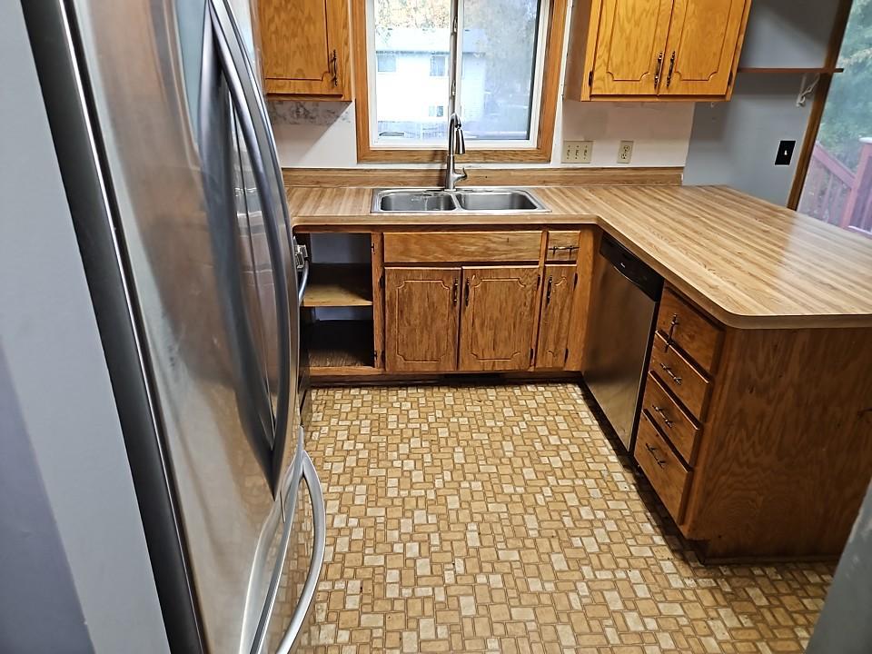 View of Residential at 2508 93rd Way, Brooklyn Park MN 55444, Brooklyn Park (15 of 30) - Mike Wilen | Minnesota Team Real Estate