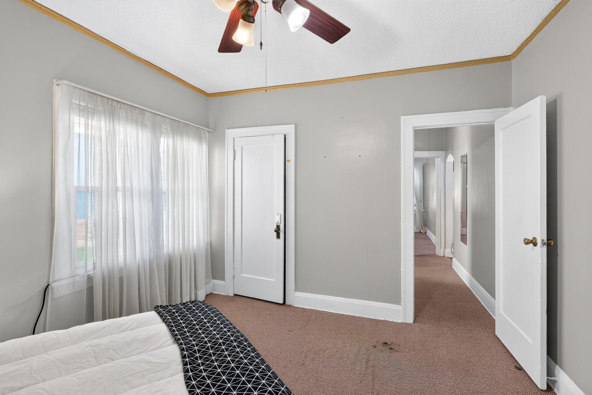 View of Residential at 1718 Vincent Avenue, Minneapolis MN 55411, Minneapolis (35 of 51) - Mike Wilen | Minnesota Team Real Estate
