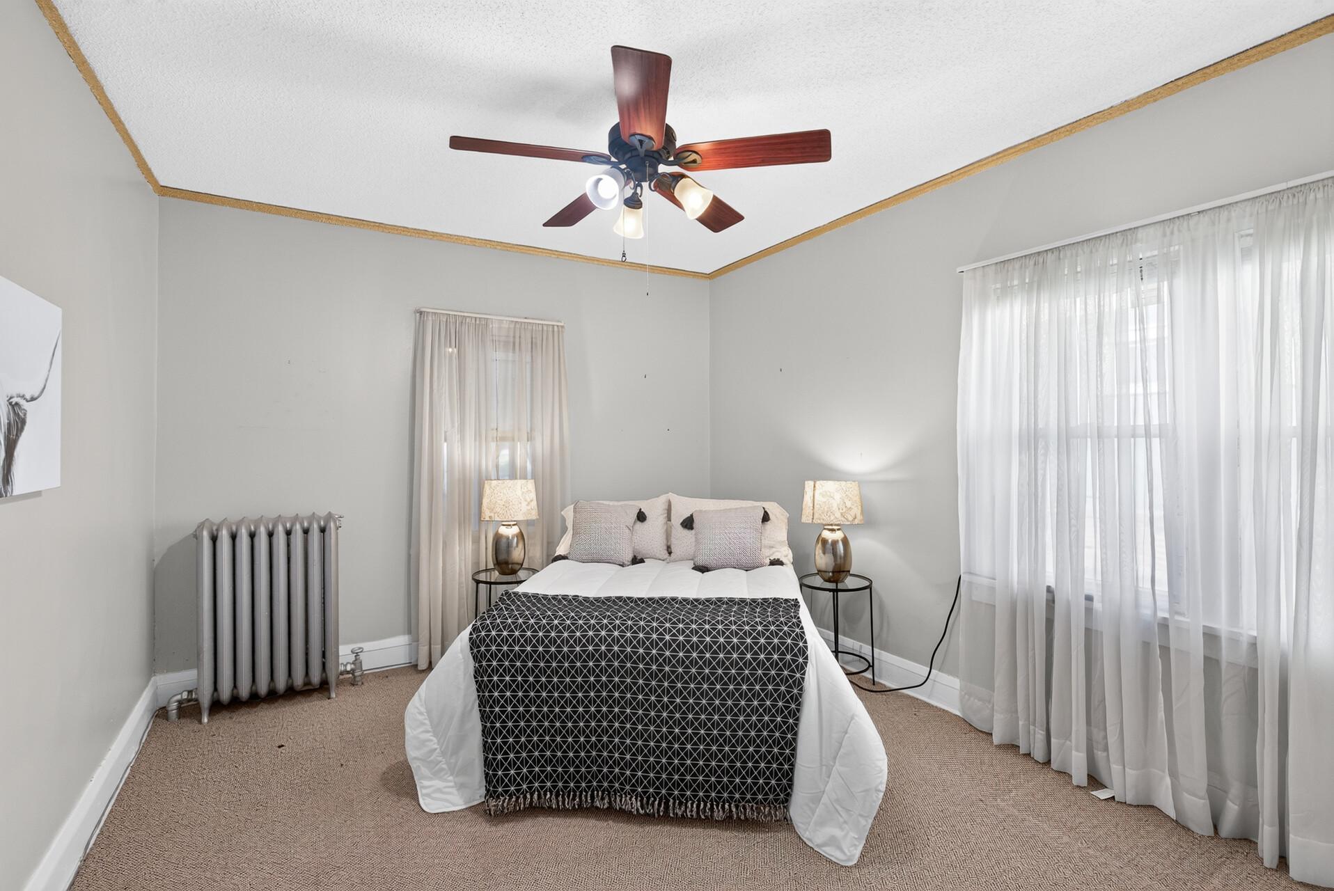 View of Residential at 1718 Vincent Avenue, Minneapolis MN 55411, Minneapolis (32 of 51) - Mike Wilen | Minnesota Team Real Estate