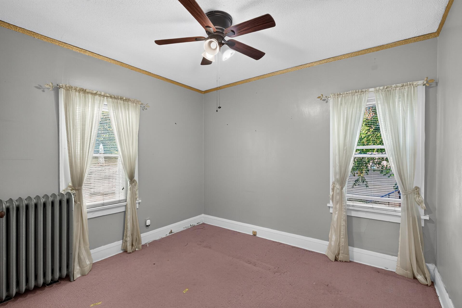 View of Residential at 1718 Vincent Avenue, Minneapolis MN 55411, Minneapolis (33 of 51) - Mike Wilen | Minnesota Team Real Estate