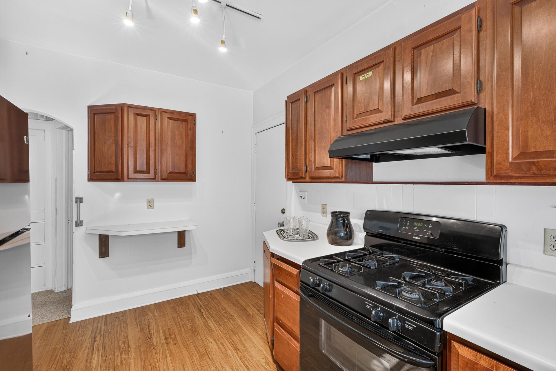 View of Residential at 1718 Vincent Avenue, Minneapolis MN 55411, Minneapolis (30 of 51) - Mike Wilen | Minnesota Team Real Estate