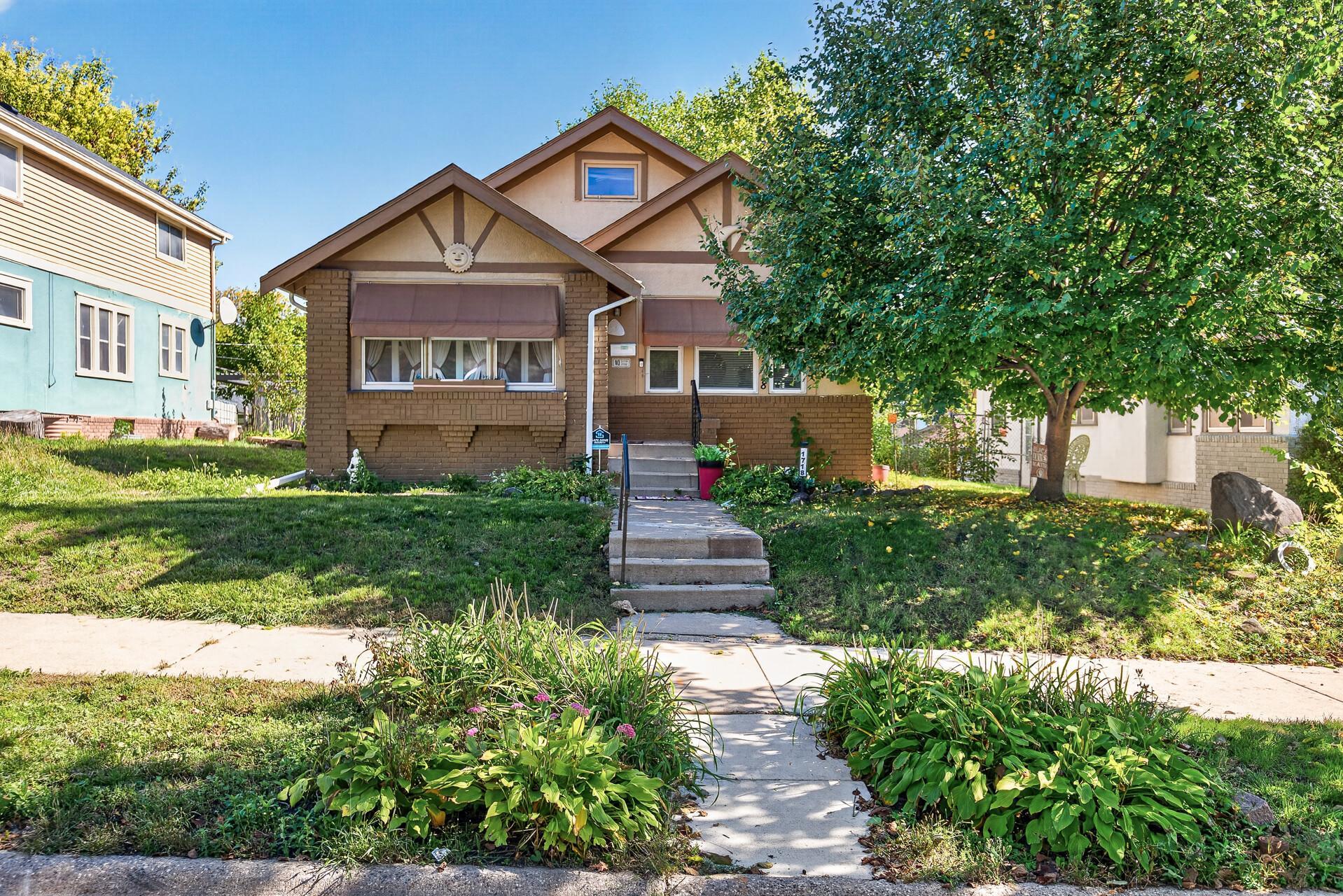 View of Single Family at 1718 Vincent Avenue, Minneapolis - Mike Wilen | Minnesota Team Real Estate
