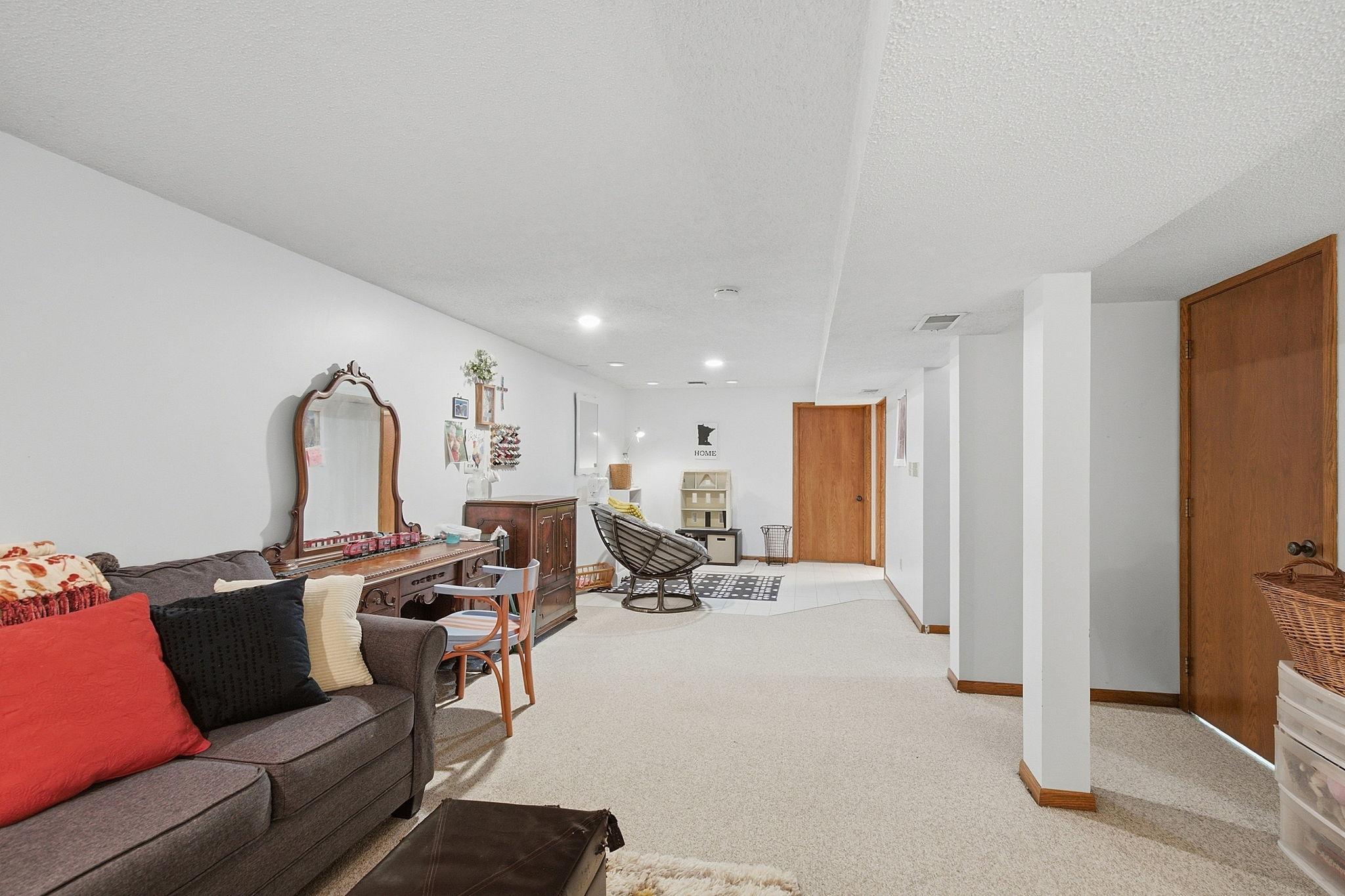 View of Residential at 1016 Jackson Street, Shakopee MN 55379, Shakopee (12 of 15) - Mike Wilen | Minnesota Team Real Estate