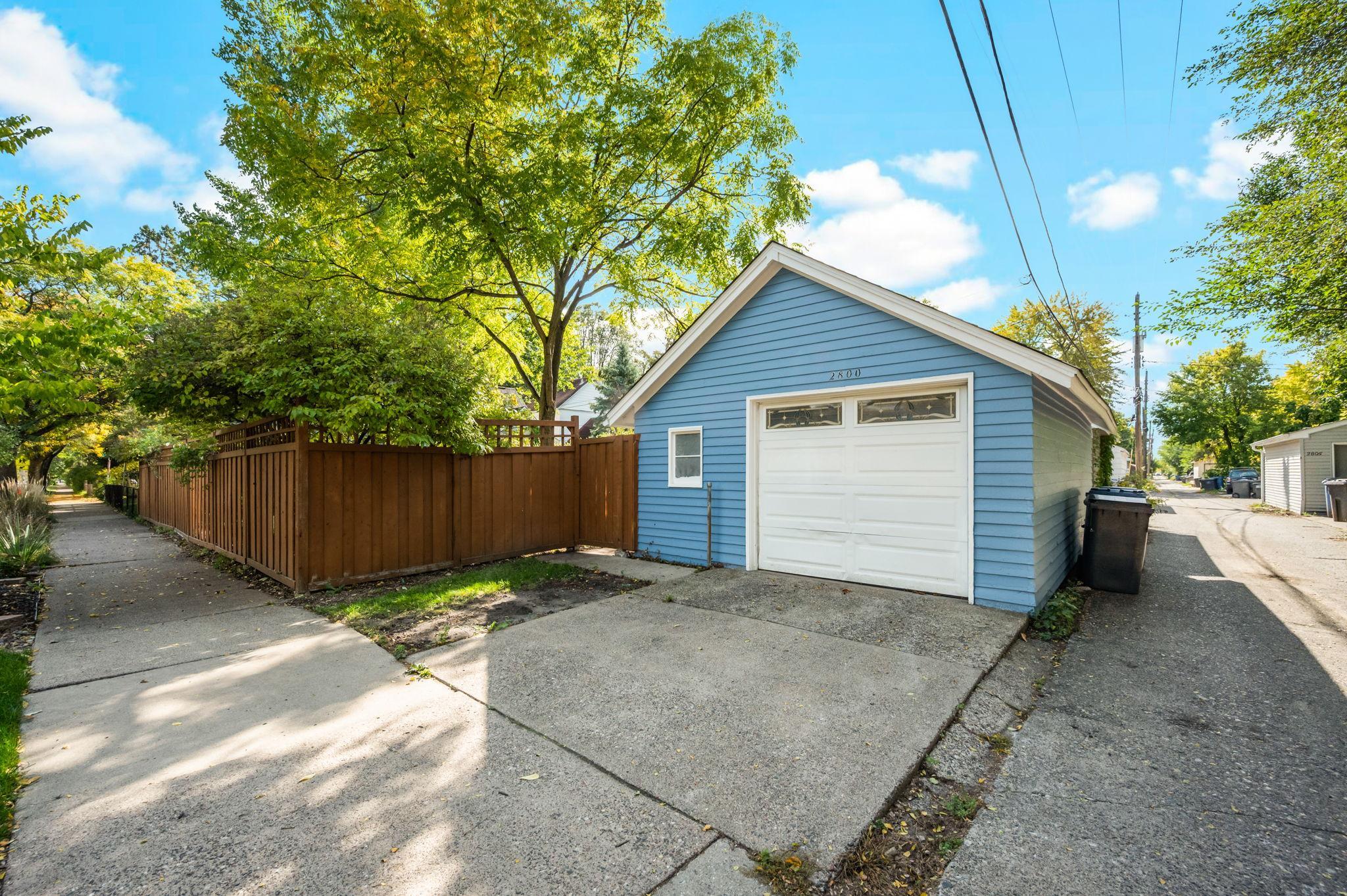 View of Residential Income at 2800 32nd Avenue, Minneapolis MN 55406, Minneapolis (30 of 30) - Mike Wilen | Minnesota Team Real Estate