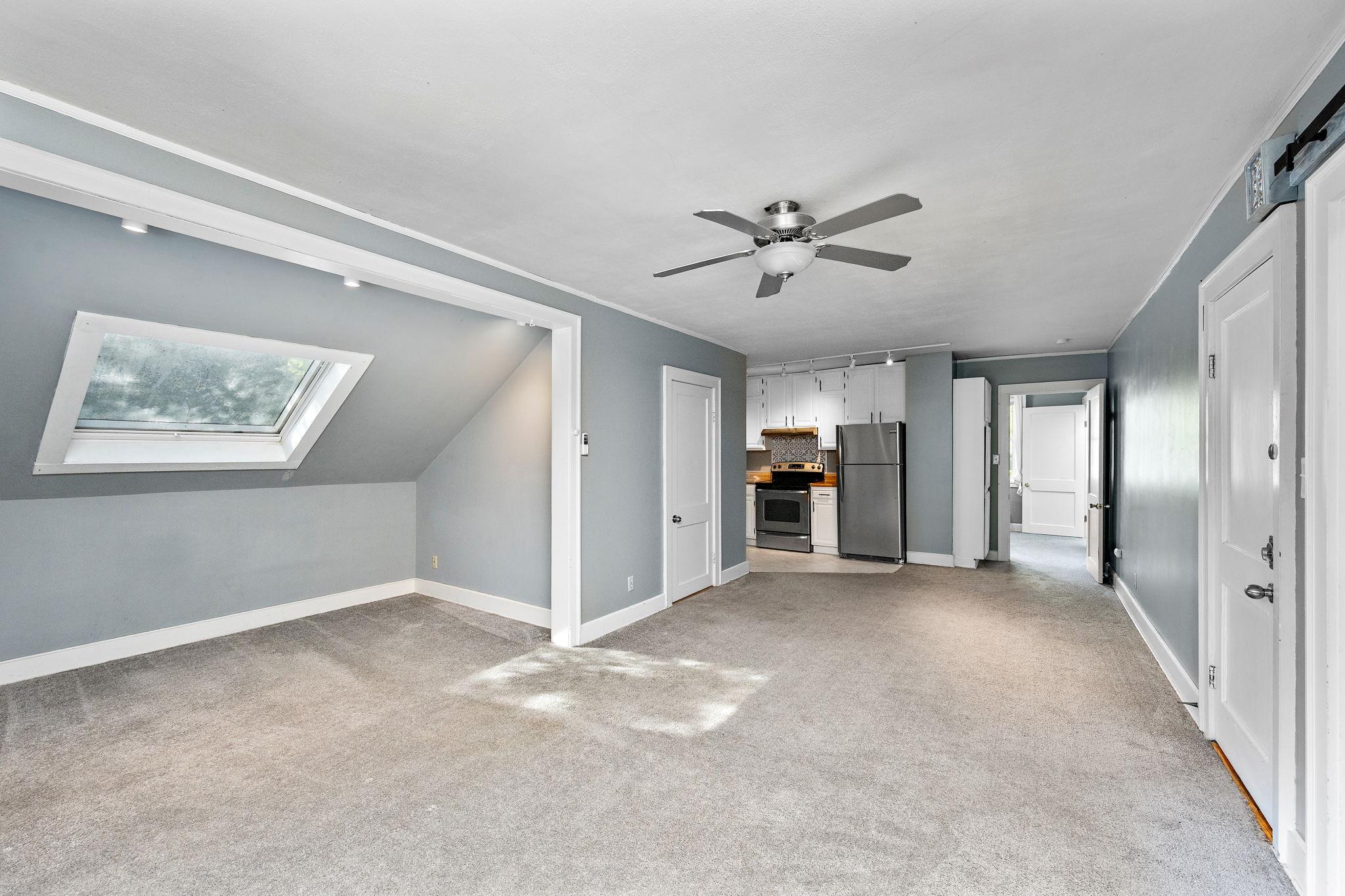 View of Residential Income at 2800 32nd Avenue, Minneapolis MN 55406, Minneapolis (19 of 30) - Mike Wilen | Minnesota Team Real Estate