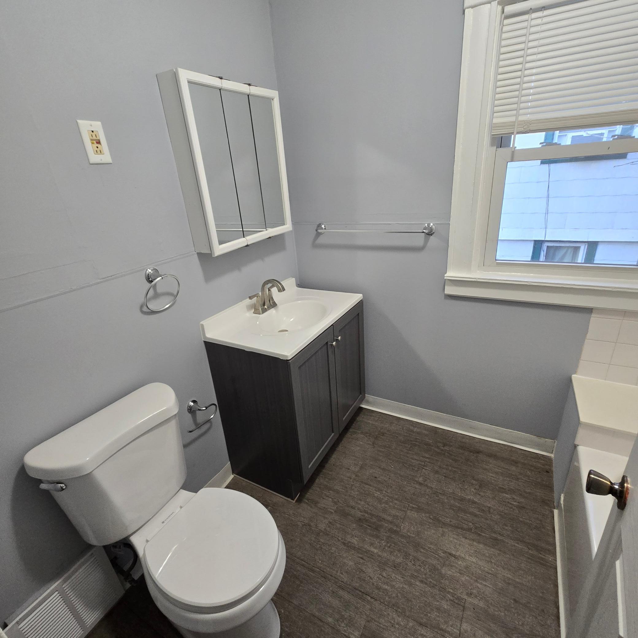 View of Residential at 2102 Lyndale Avenue, Minneapolis MN 55411, Minneapolis (16 of 19) - Mike Wilen | Minnesota Team Real Estate