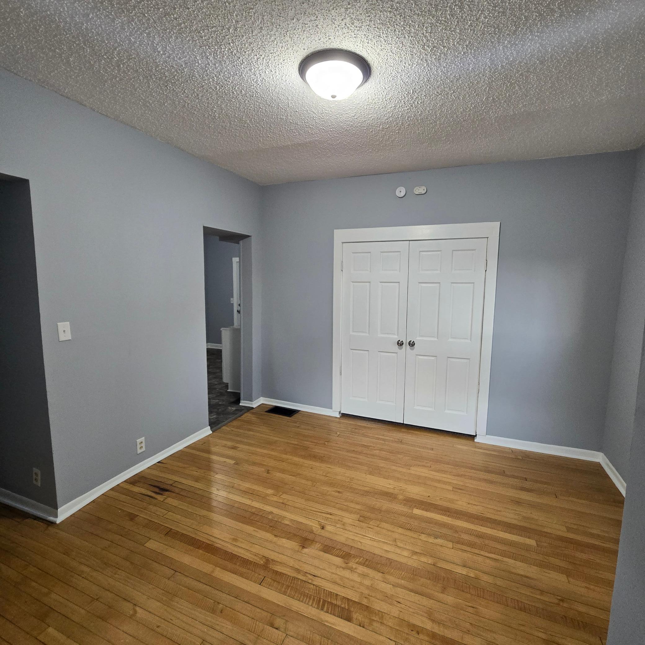 View of Residential at 2102 Lyndale Avenue, Minneapolis MN 55411, Minneapolis (4 of 19) - Mike Wilen | Minnesota Team Real Estate