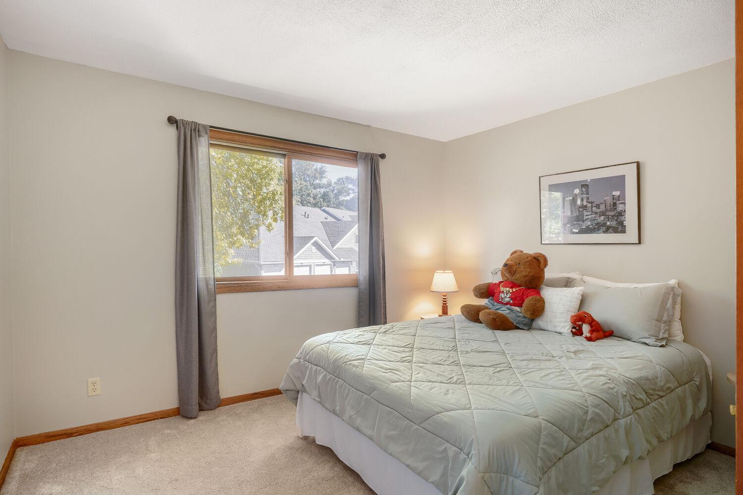 View of Residential at 14411 Fairway Drive, Eden Prairie MN 55344, Eden Prairie (20 of 25) - Mike Wilen | Minnesota Team Real Estate