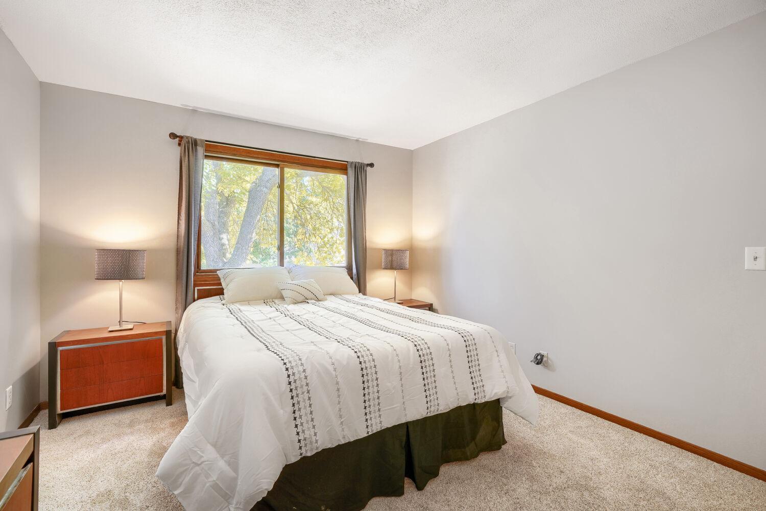 View of Residential at 14411 Fairway Drive, Eden Prairie MN 55344, Eden Prairie (16 of 25) - Mike Wilen | Minnesota Team Real Estate