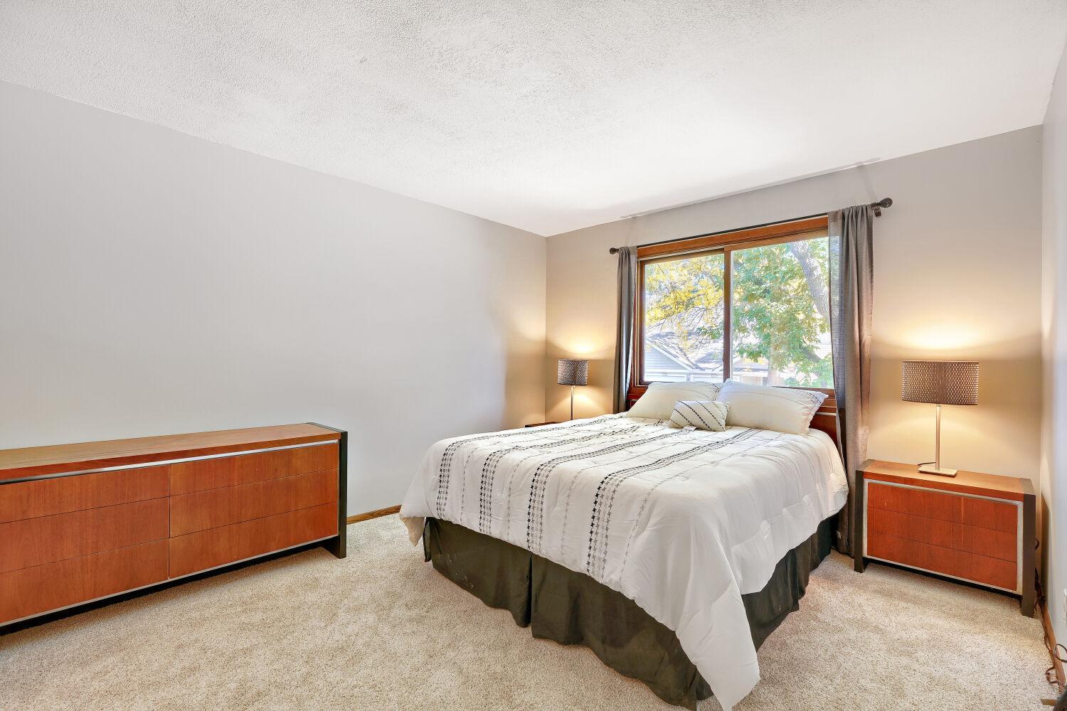View of Residential at 14411 Fairway Drive, Eden Prairie MN 55344, Eden Prairie (15 of 25) - Mike Wilen | Minnesota Team Real Estate