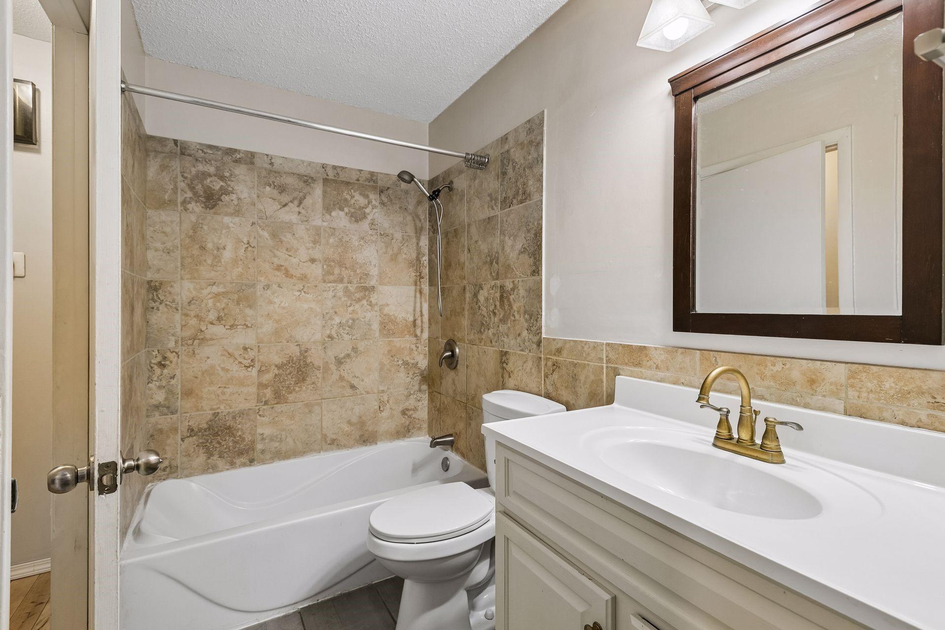 View of Residential at 7525 Zinnia Way, Maple Grove MN 55311, Maple Grove (14 of 21) - Mike Wilen | Minnesota Team Real Estate