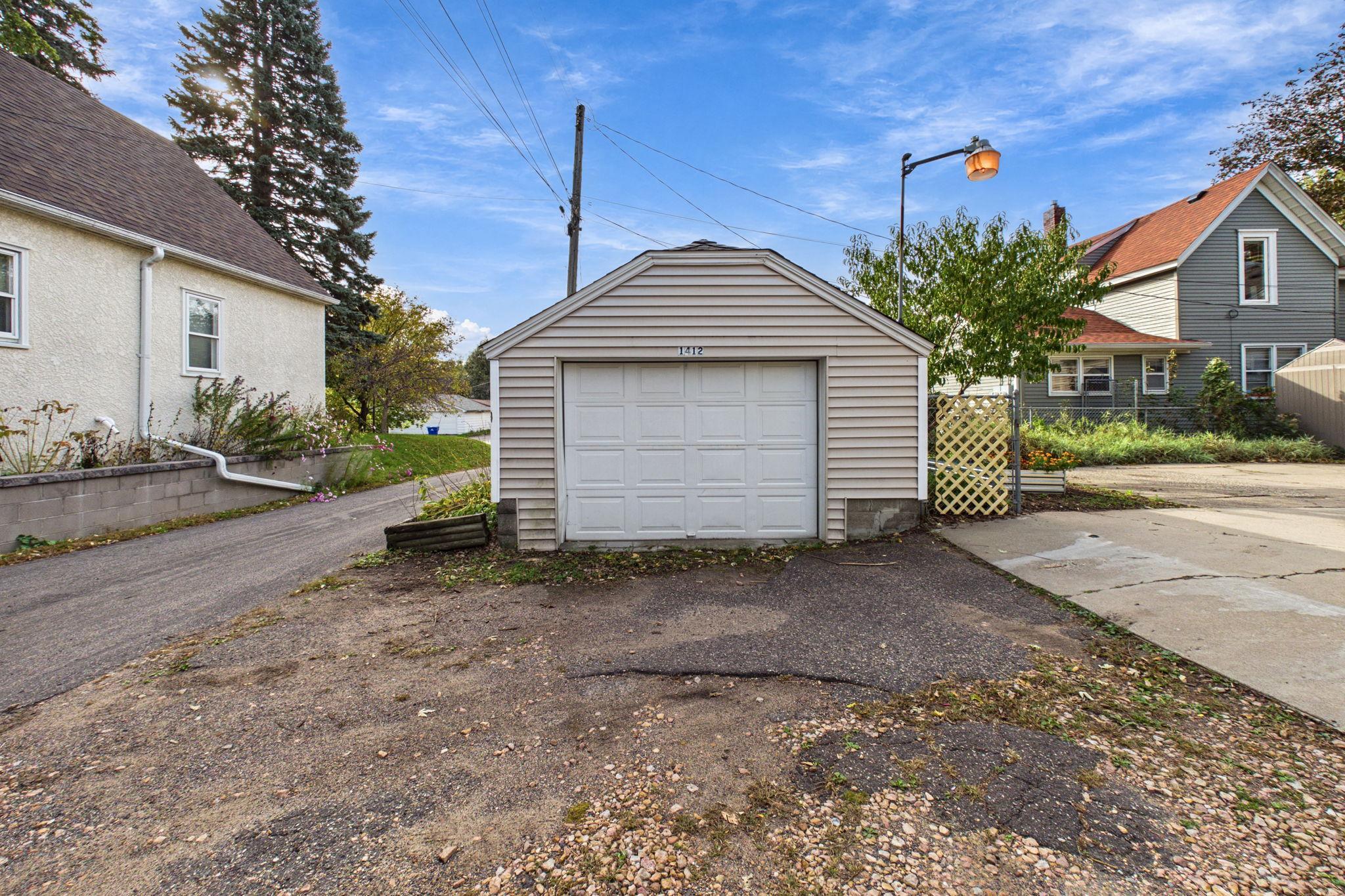 View of Residential at 1412 Edgerton Street, Saint Paul MN 55130, Saint Paul (24 of 36) - Mike Wilen | Minnesota Team Real Estate