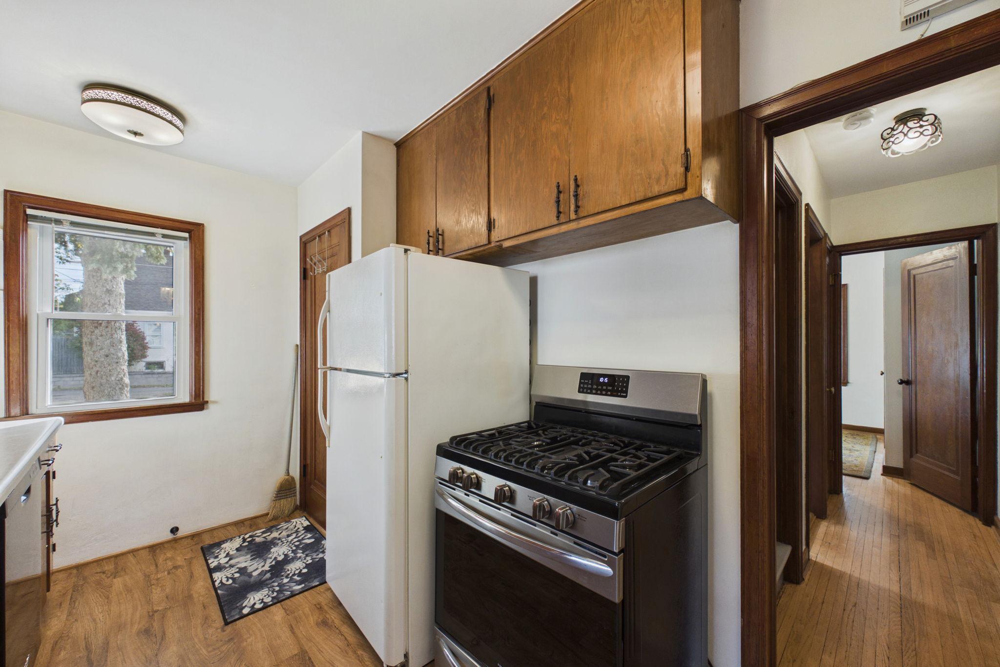 View of Residential at 1412 Edgerton Street, Saint Paul MN 55130, Saint Paul (9 of 36) - Mike Wilen | Minnesota Team Real Estate