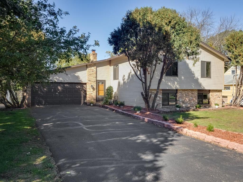 View of Single Family at 8106 Groveland Road, Mounds View - Mike Wilen | Minnesota Team Real Estate