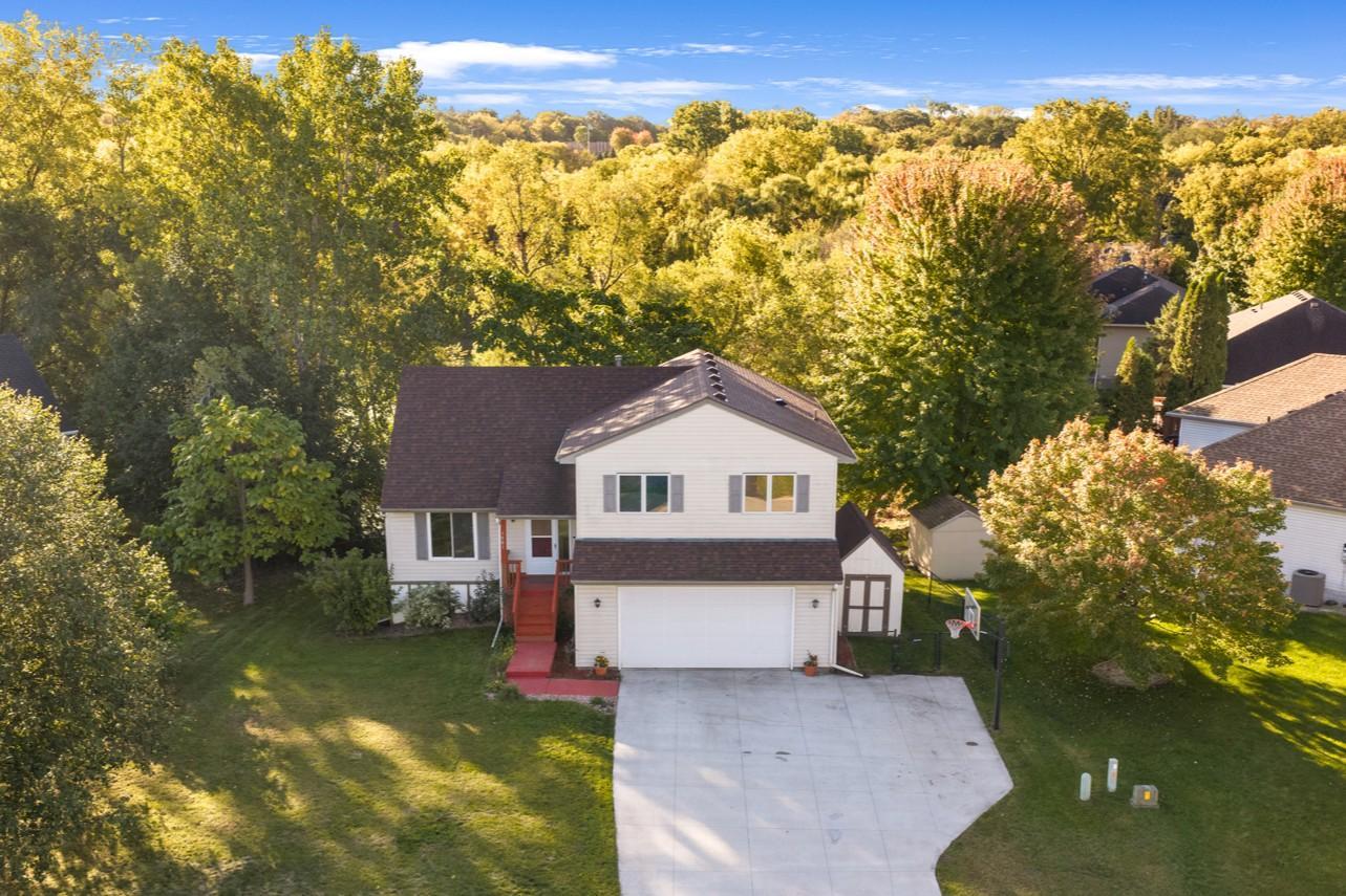 View of Single Family at 1001 Forest Glen Court, Burnsville - Mike Wilen | Minnesota Team Real Estate