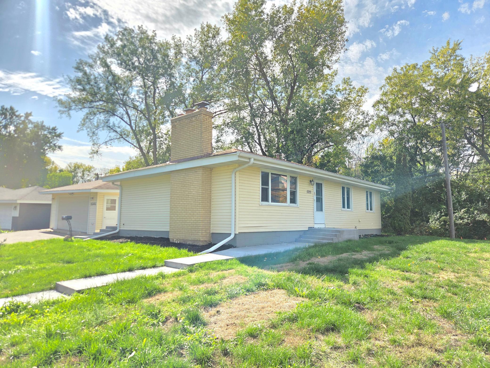View of Residential at 5201 84th Street, Bloomington MN 55437, Bloomington (2 of 39) - Mike Wilen | Minnesota Team Real Estate