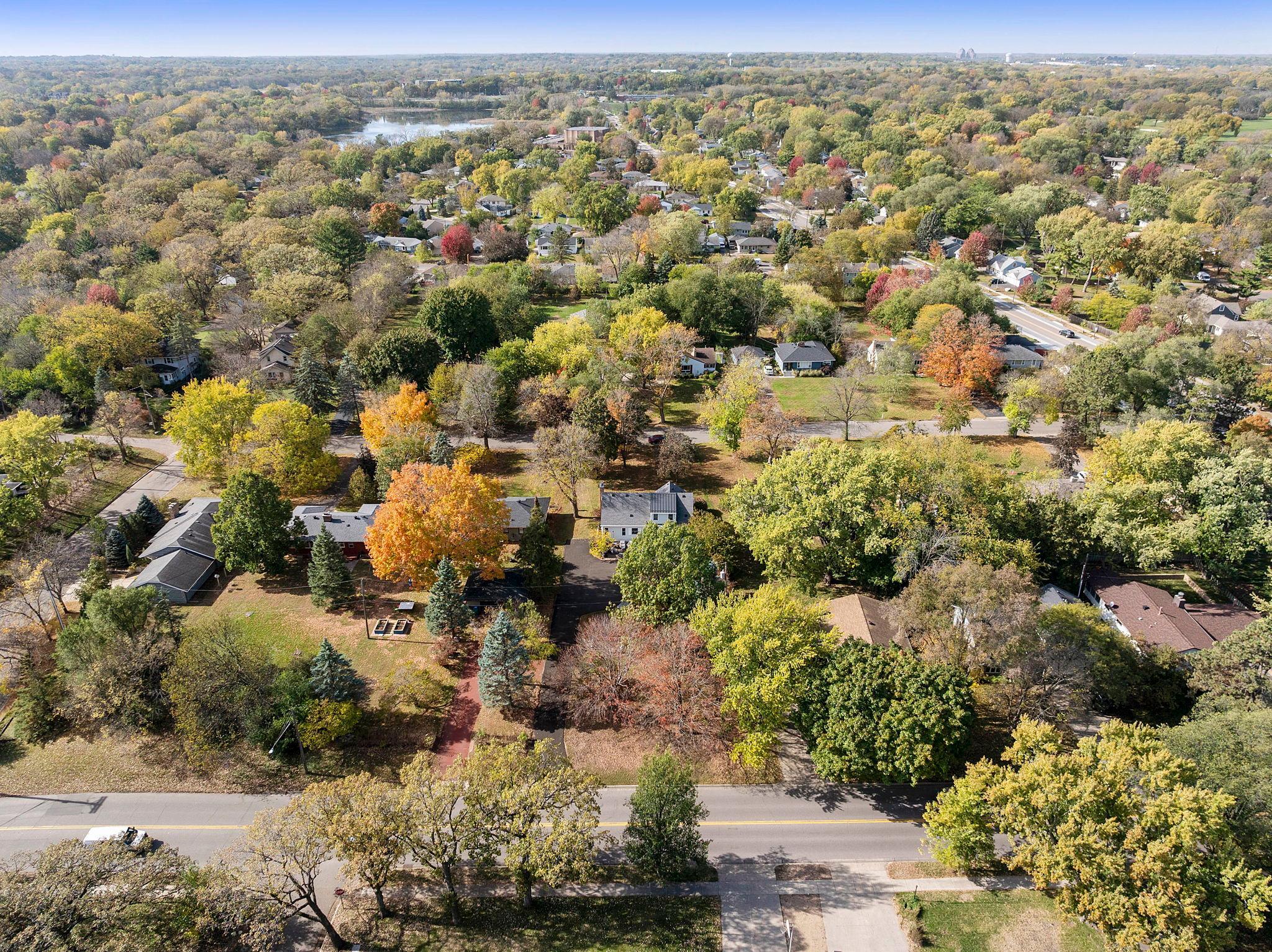 View of Residential at 2631 Burd Place, Saint Louis Park MN 55426, Saint Louis Park (51 of 58) - Mike Wilen | Minnesota Team Real Estate