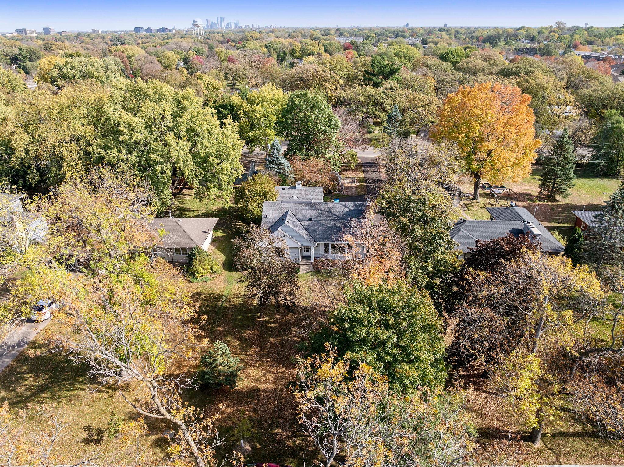 View of Residential at 2631 Burd Place, Saint Louis Park MN 55426, Saint Louis Park (43 of 58) - Mike Wilen | Minnesota Team Real Estate