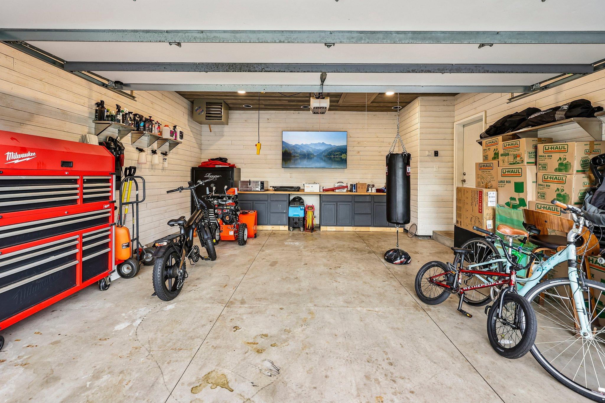 View of Residential at 18064 84th Avenue, Maple Grove MN 55311, Maple Grove (36 of 47) - Mike Wilen | Minnesota Team Real Estate