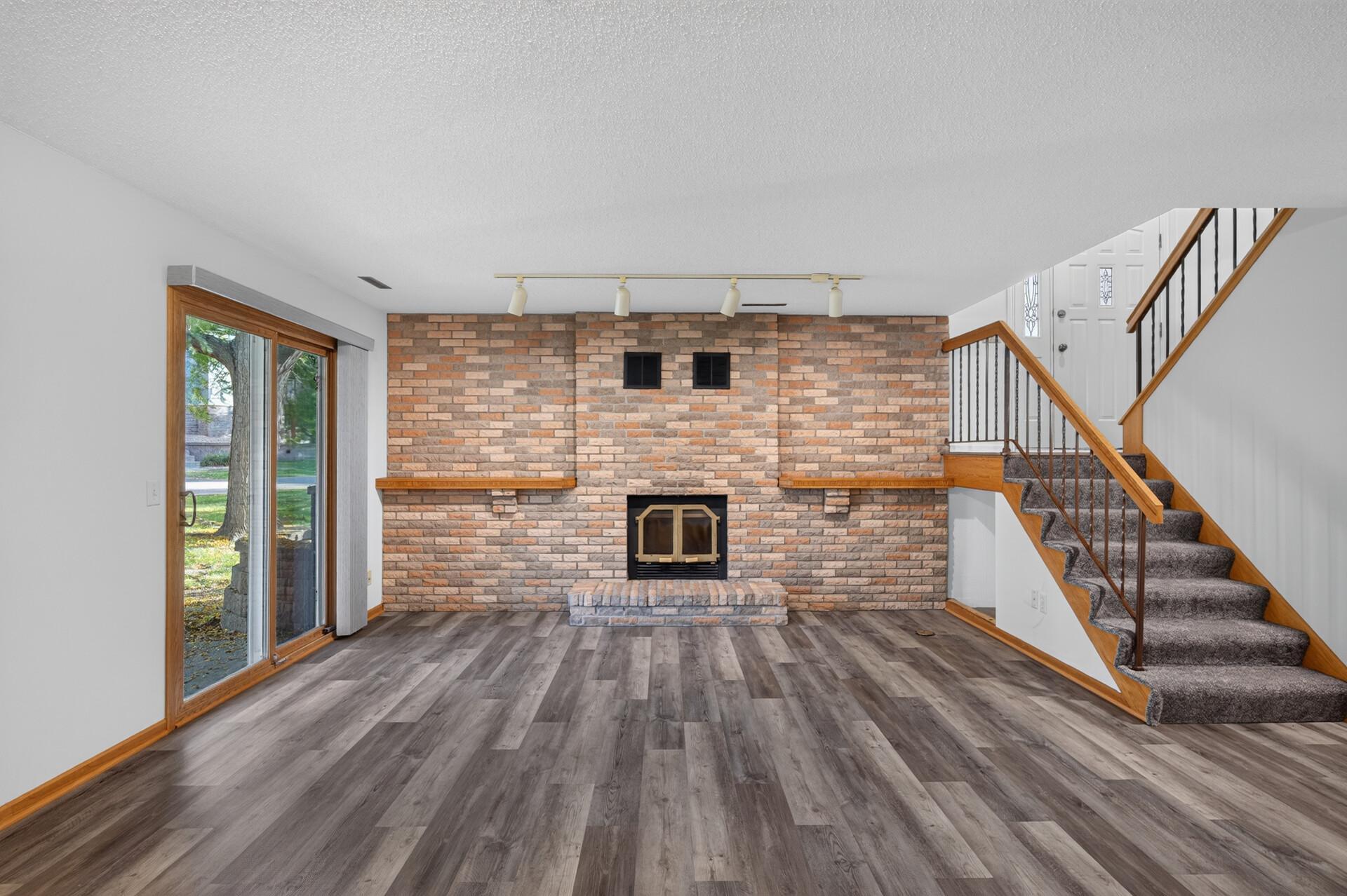 View of Residential at 11227 Xavier Circle, Bloomington MN 55437, Bloomington (39 of 53) - Mike Wilen | Minnesota Team Real Estate