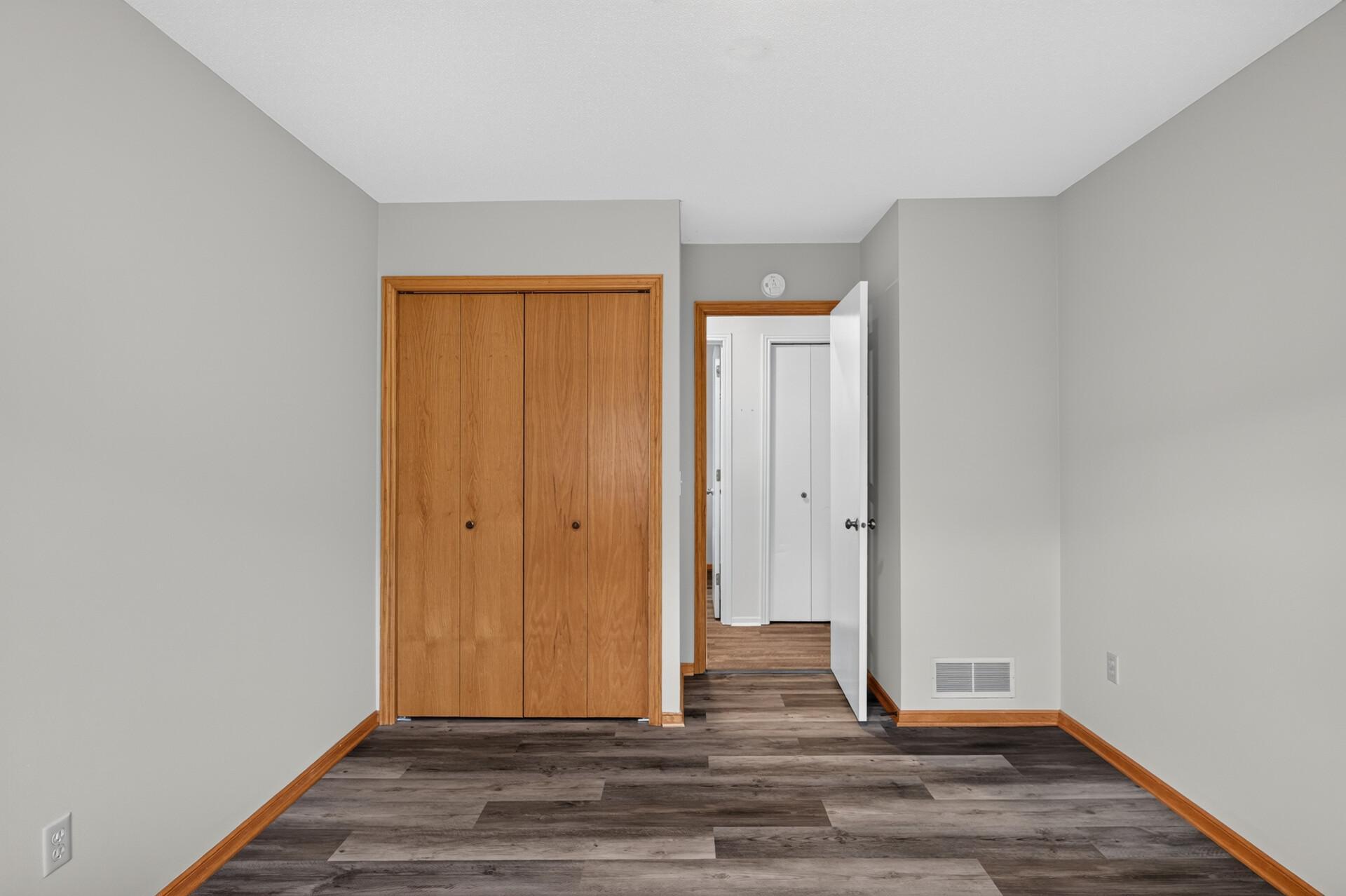 View of Residential at 11227 Xavier Circle, Bloomington MN 55437, Bloomington (37 of 53) - Mike Wilen | Minnesota Team Real Estate