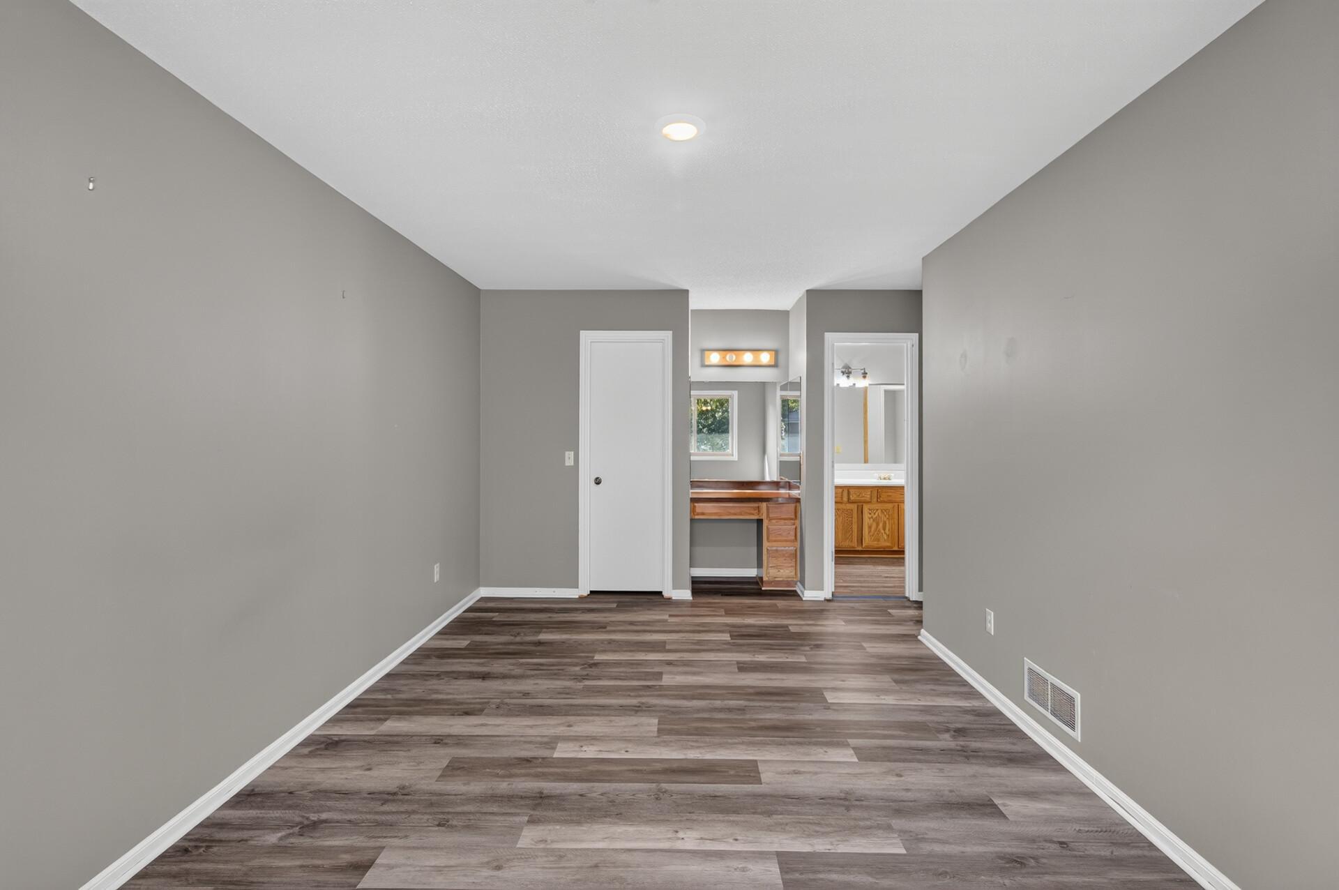 View of Residential at 11227 Xavier Circle, Bloomington MN 55437, Bloomington (30 of 53) - Mike Wilen | Minnesota Team Real Estate