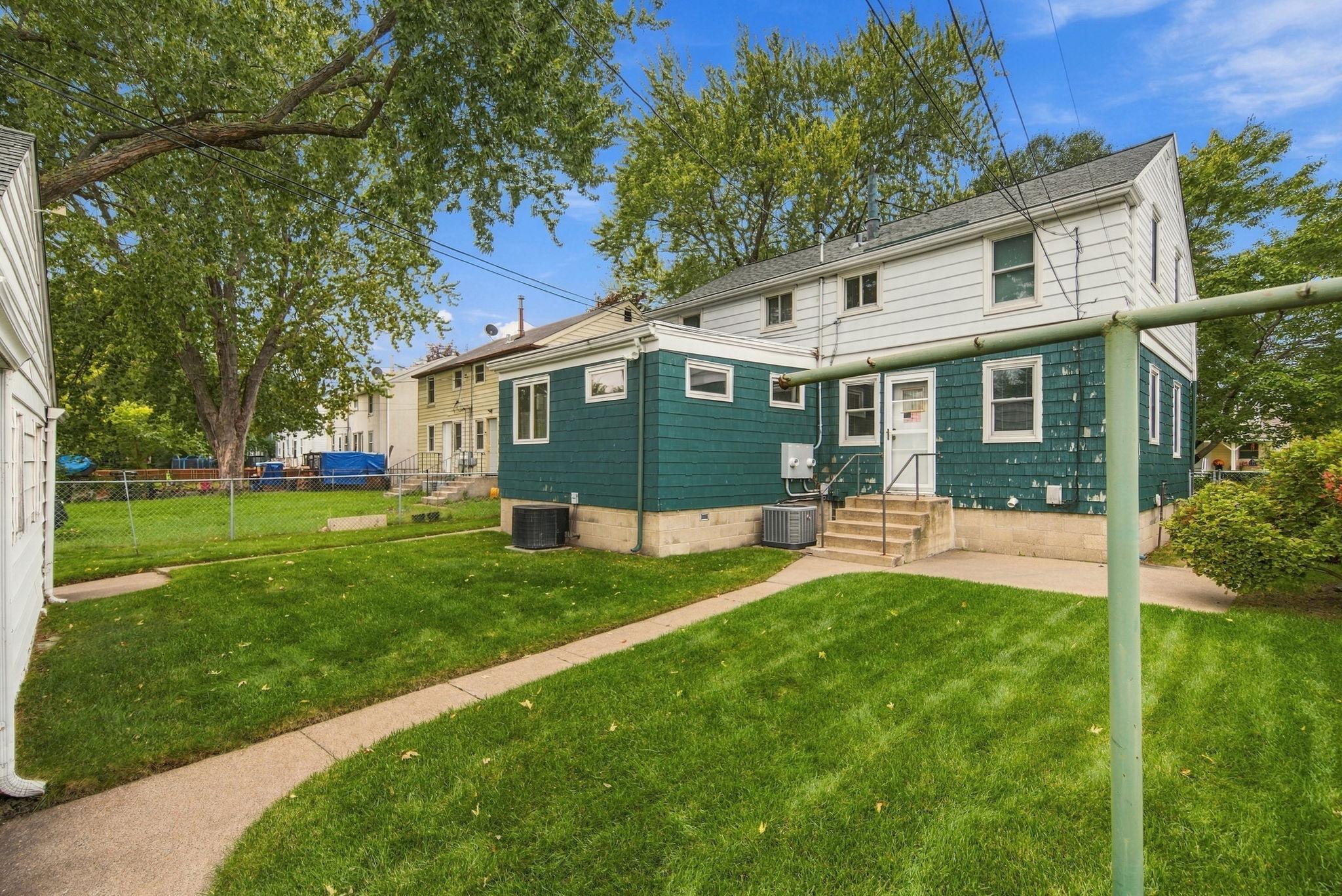 View of Residential Income at 5024 6th Street, Minneapolis MN 55430, Minneapolis (21 of 25) - Mike Wilen | Minnesota Team Real Estate