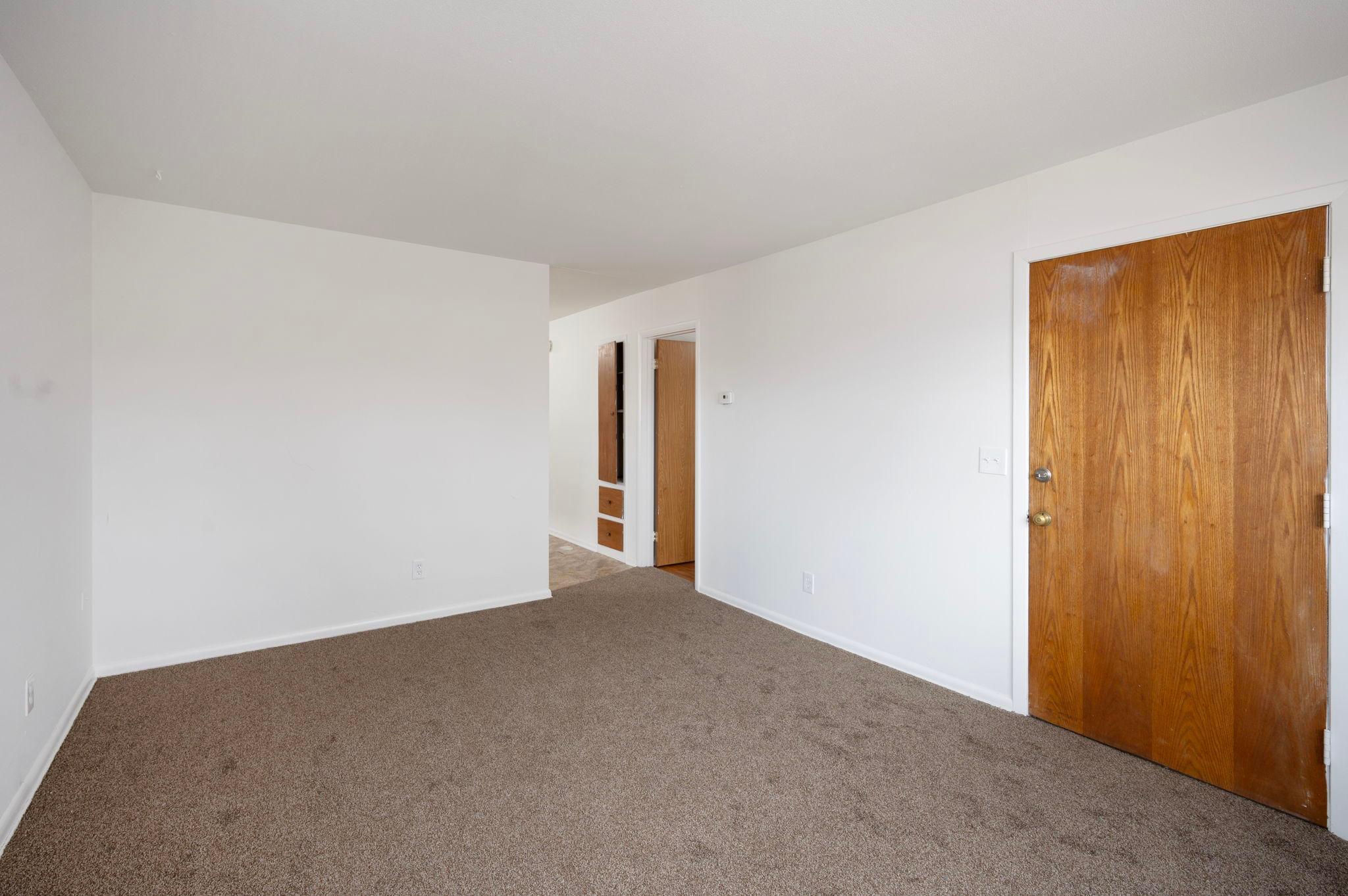 View of Residential Income at 1094 25th Avenue, Minneapolis MN 55414, Minneapolis (10 of 35) - Mike Wilen | Minnesota Team Real Estate