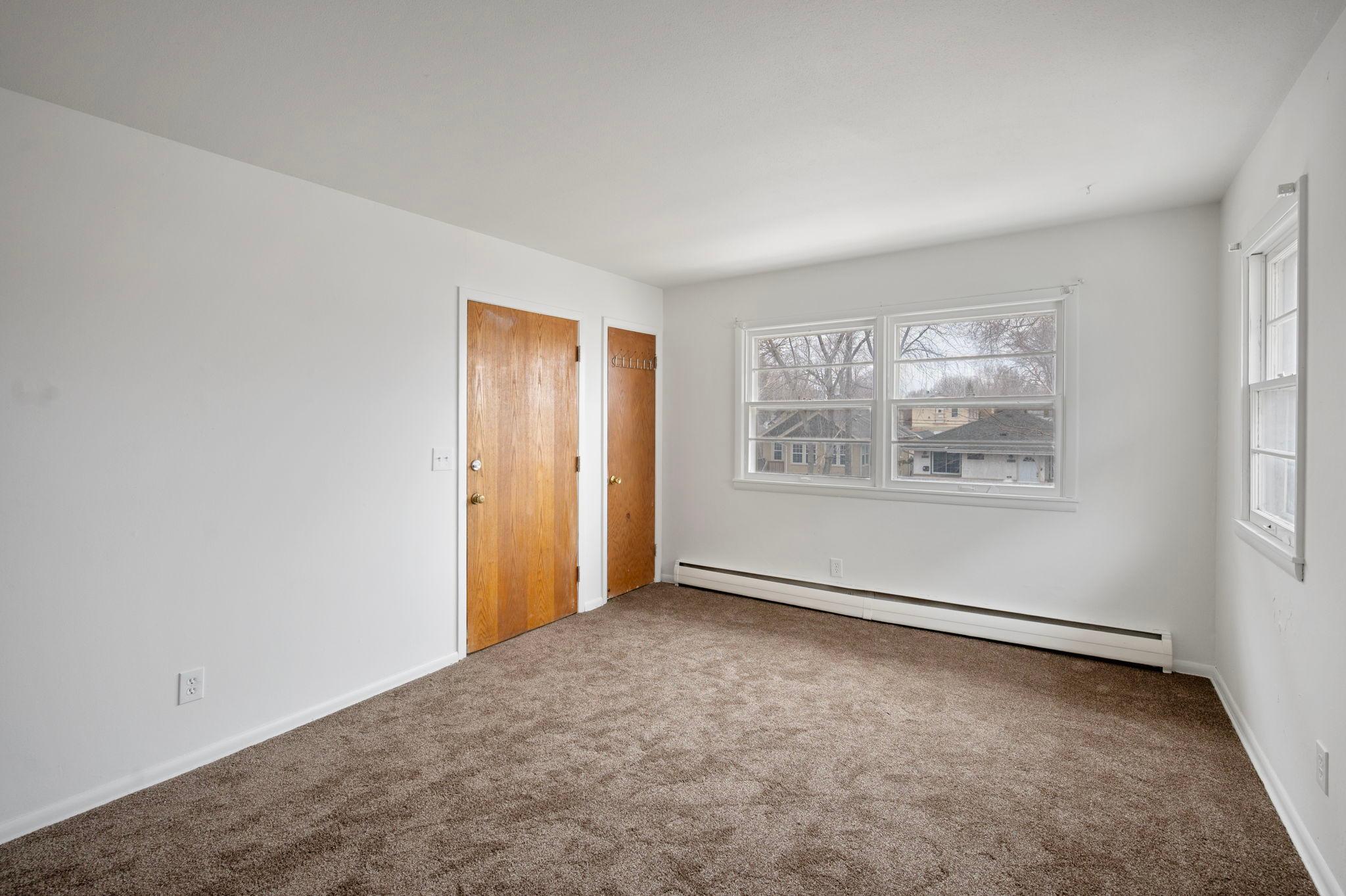 View of Residential Income at 1094 25th Avenue, Minneapolis MN 55414, Minneapolis (12 of 35) - Mike Wilen | Minnesota Team Real Estate