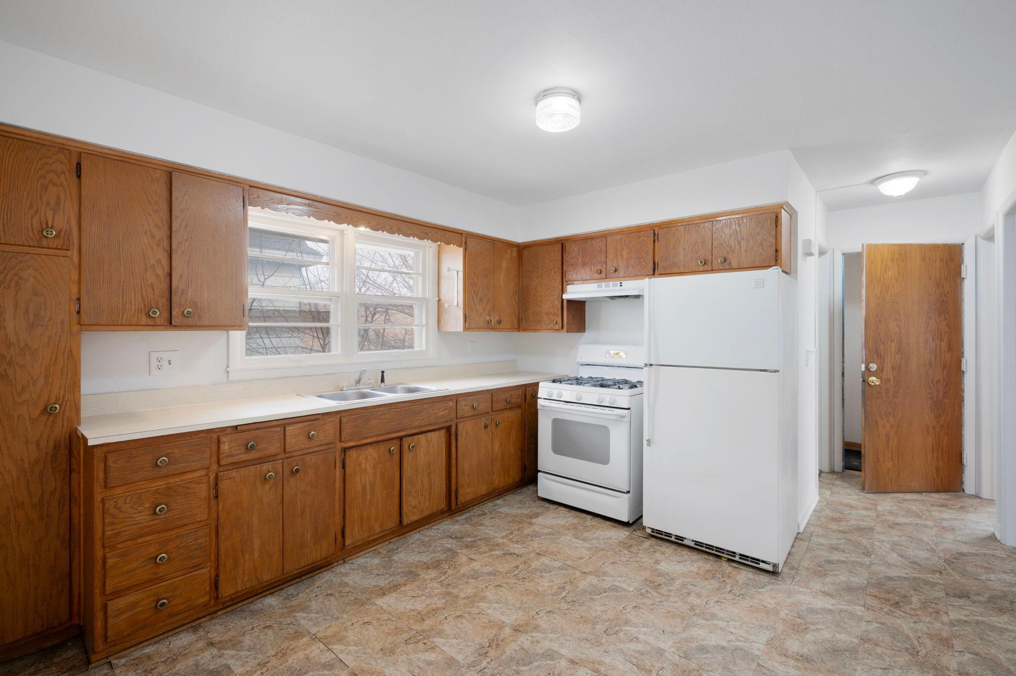 View of Residential Income at 1094 25th Avenue, Minneapolis MN 55414, Minneapolis (14 of 35) - Mike Wilen | Minnesota Team Real Estate