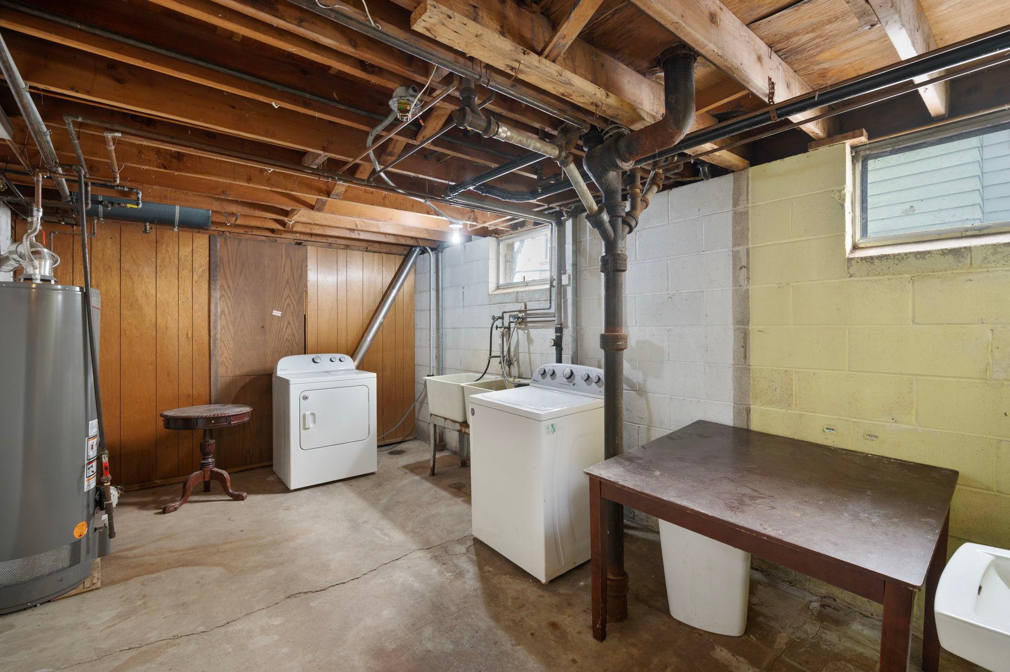 View of Residential Income at 1094 25th Avenue, Minneapolis MN 55414, Minneapolis (22 of 35) - Mike Wilen | Minnesota Team Real Estate