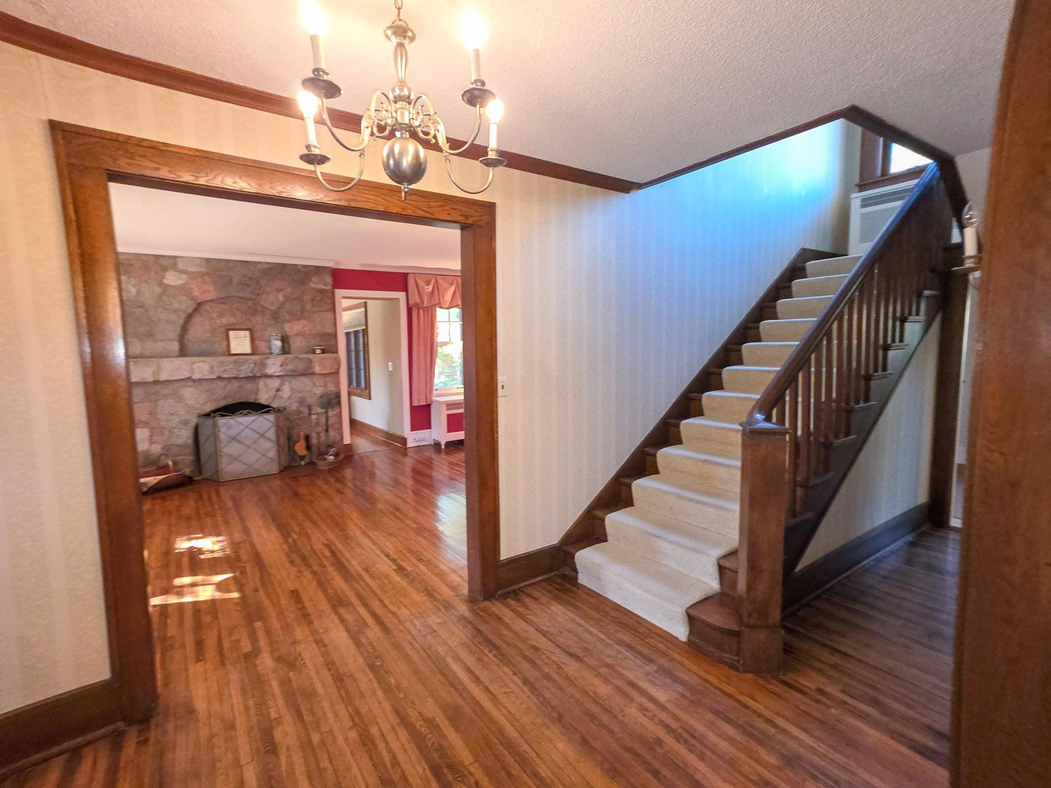 View of Residential at 435 Far Hill Road, Wayzata MN 55391, Wayzata (15 of 50) - Mike Wilen | Minnesota Team Real Estate