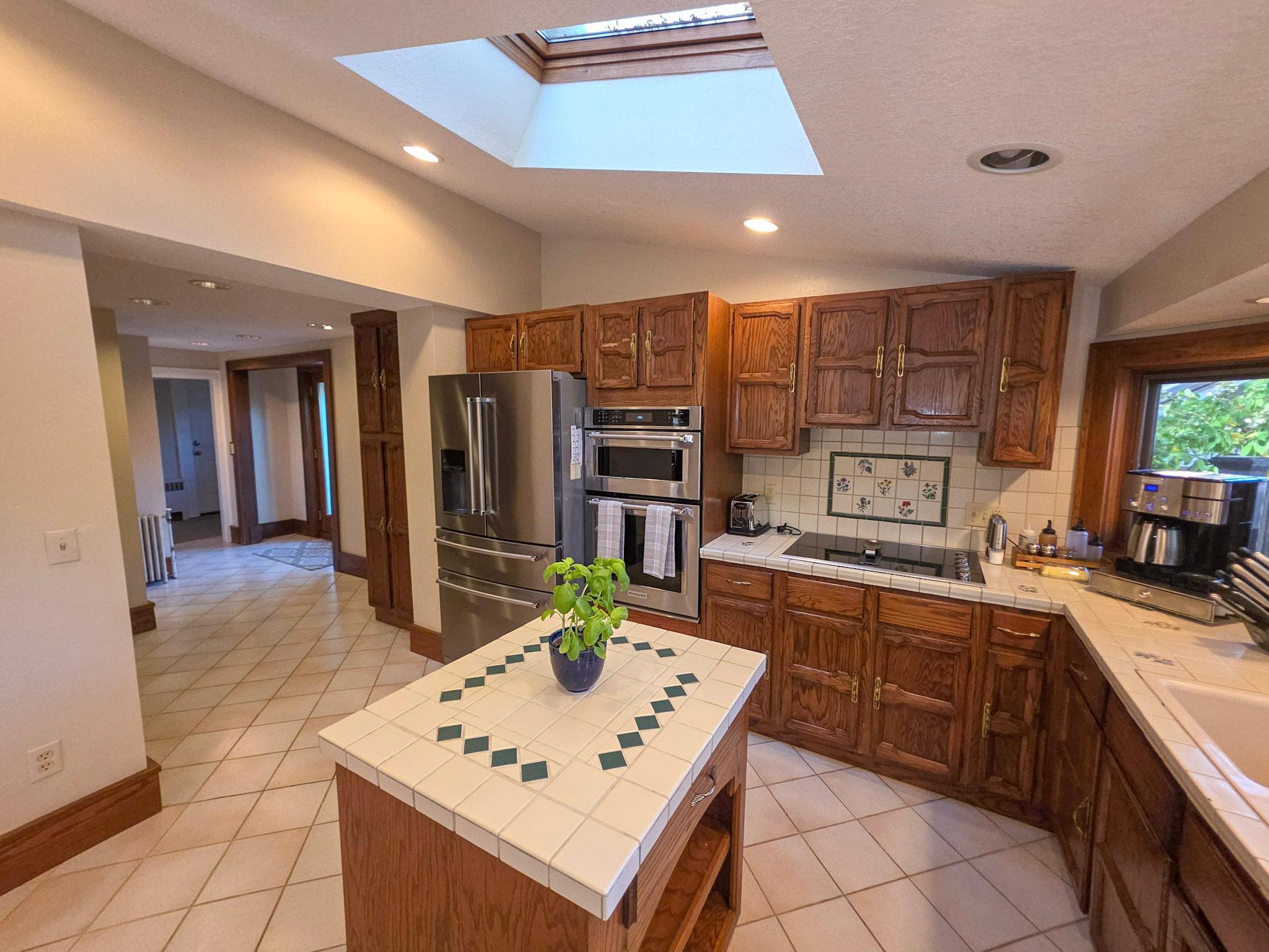 View of Residential at 435 Far Hill Road, Wayzata MN 55391, Wayzata (12 of 50) - Mike Wilen | Minnesota Team Real Estate