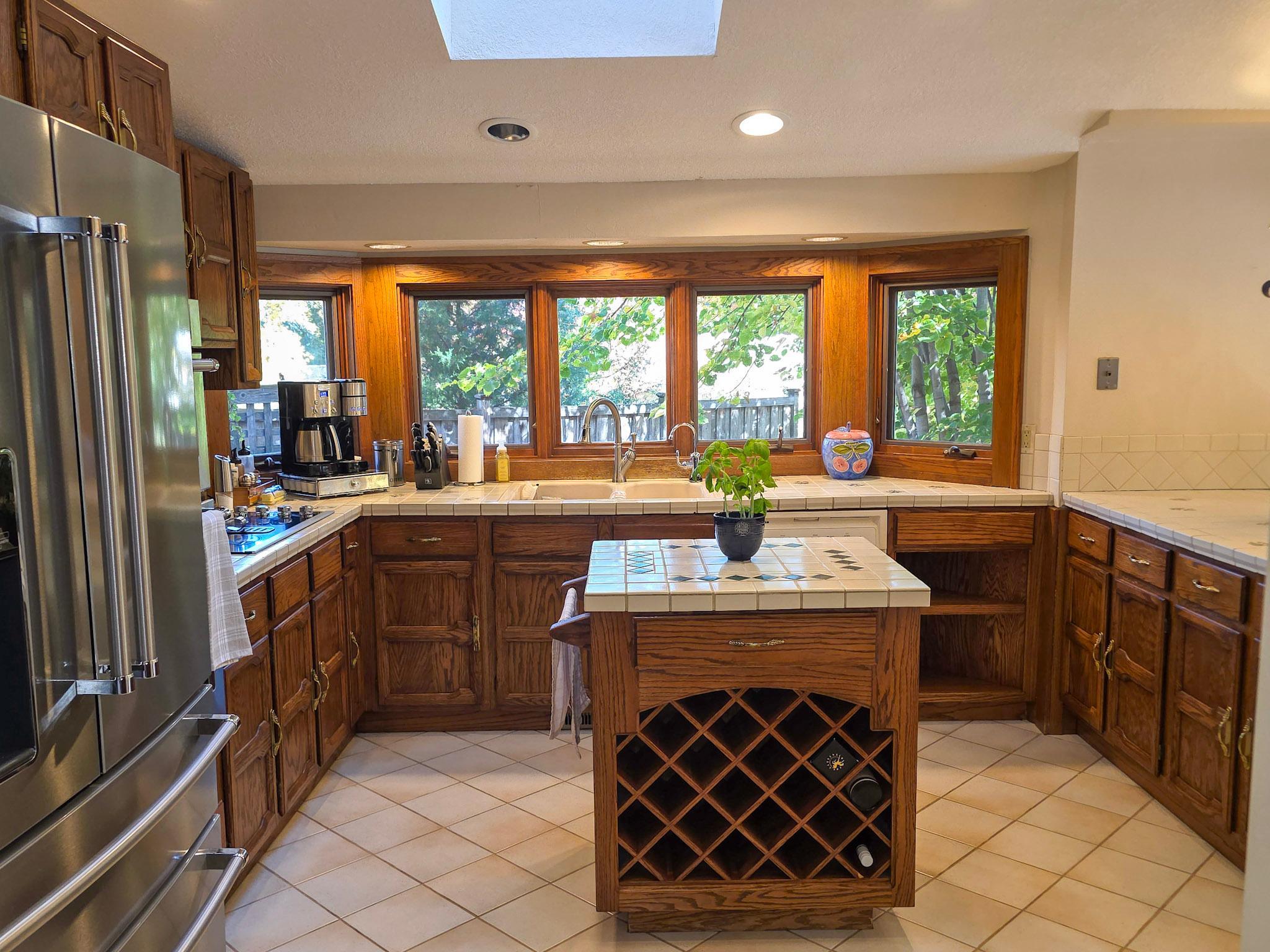 View of Residential at 435 Far Hill Road, Wayzata MN 55391, Wayzata (10 of 50) - Mike Wilen | Minnesota Team Real Estate