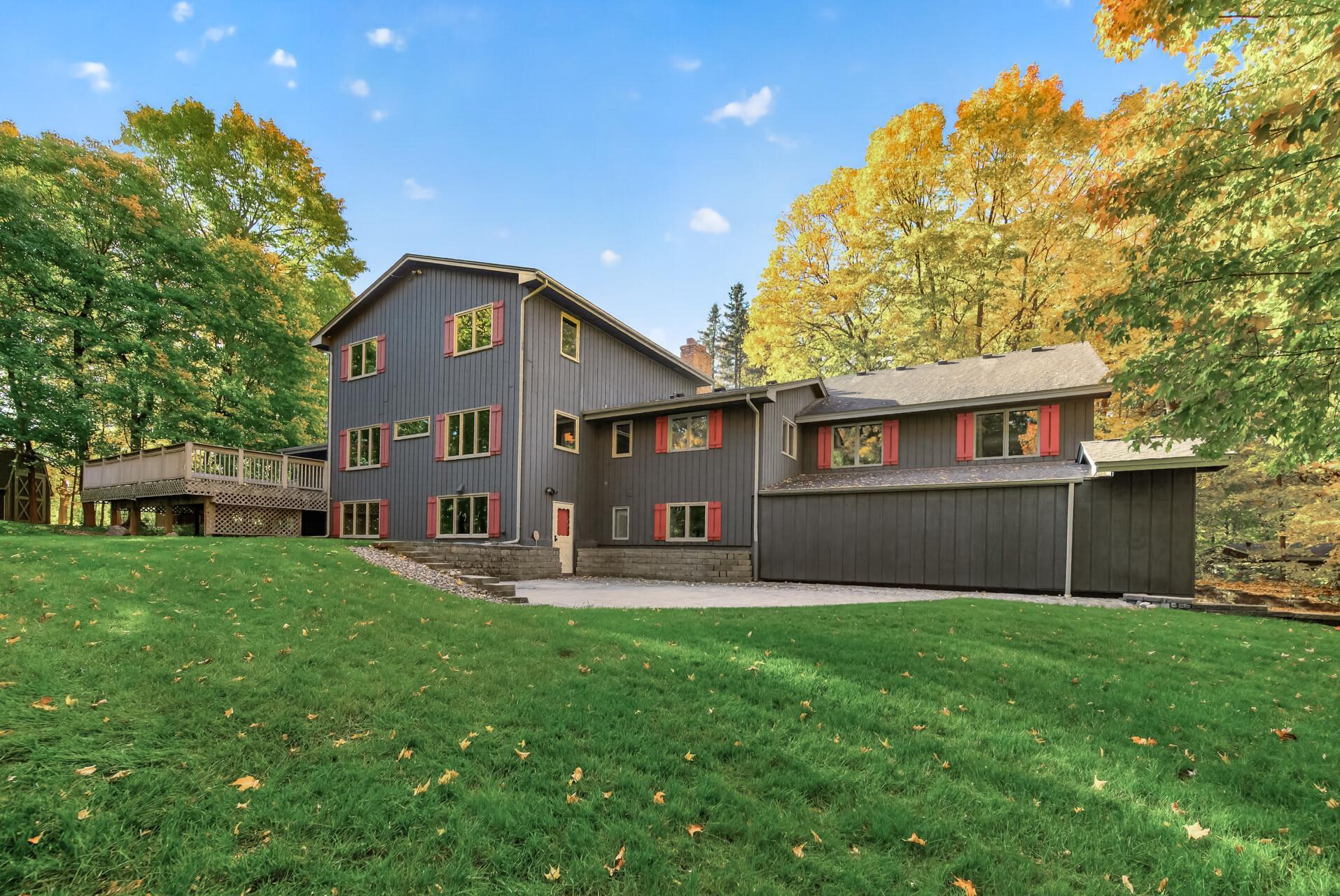 View of Residential at 2135 County Road 24, Medina MN 55340, Medina (31 of 47) - Mike Wilen | Minnesota Team Real Estate