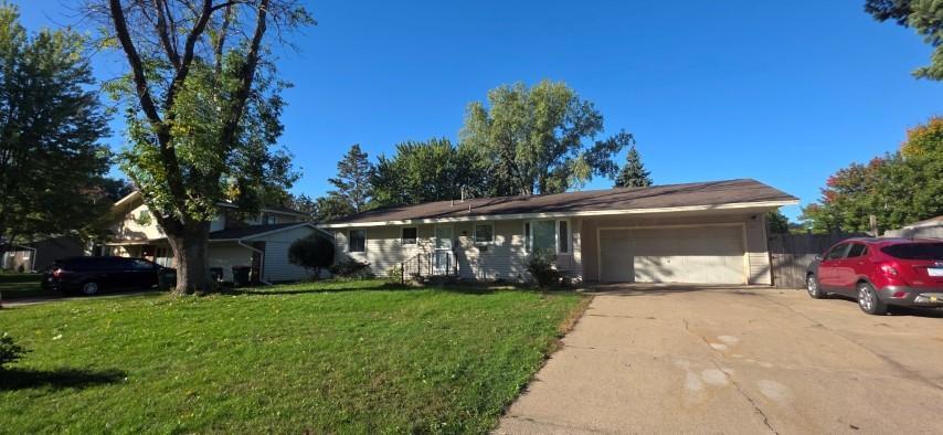 View of Single Family at 10240 Quinn Street, Coon Rapids - Mike Wilen | Minnesota Team Real Estate