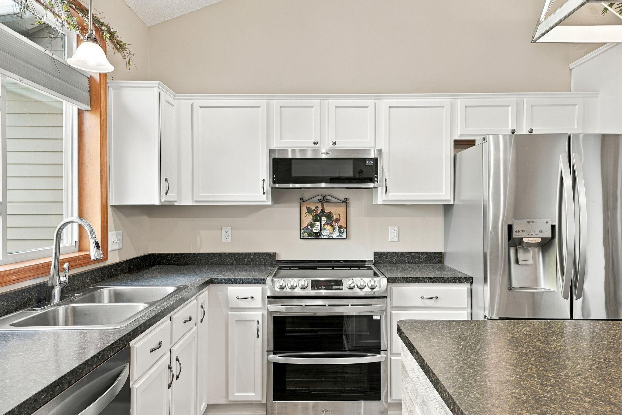 View of Residential at 4100 Jarmann Lane, Shakopee MN 55379, Shakopee (9 of 55) - Mike Wilen | Minnesota Team Real Estate