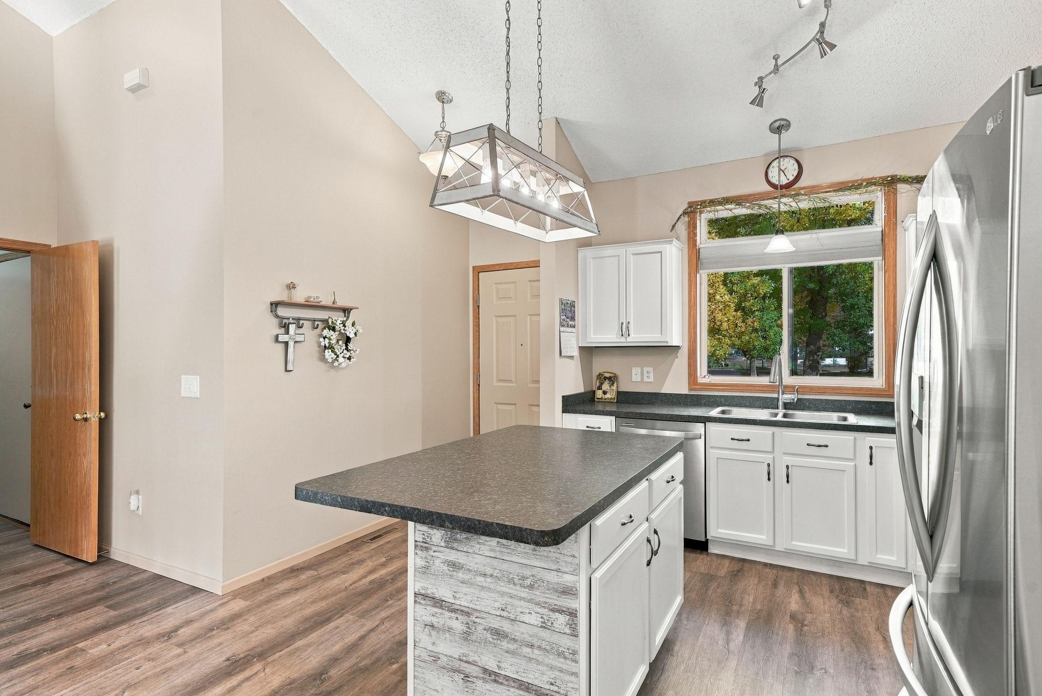 View of Residential at 4100 Jarmann Lane, Shakopee MN 55379, Shakopee (8 of 55) - Mike Wilen | Minnesota Team Real Estate