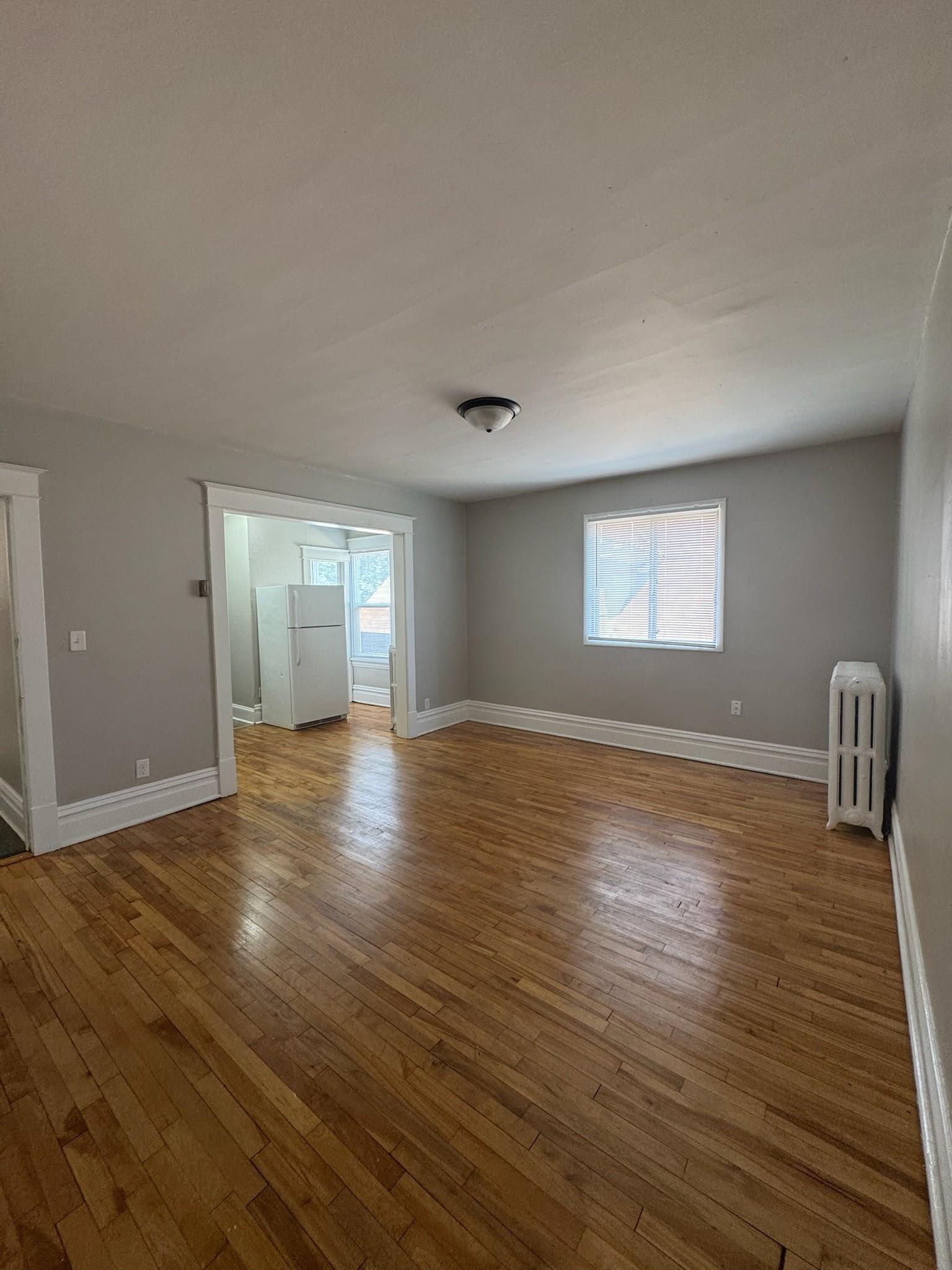 View of Commercial Sale at 1562 Edmund Avenue, Saint Paul MN 55104, Saint Paul (3 of 22) - Mike Wilen | Minnesota Team Real Estate