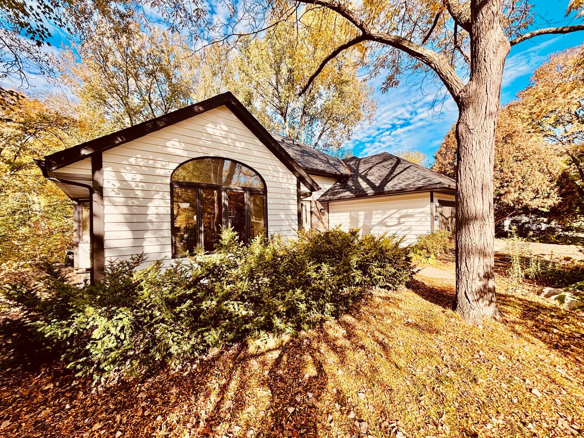 View of Residential at 13505 Elkwood Drive, Apple Valley MN 55124, Apple Valley (6 of 26) - Mike Wilen | Minnesota Team Real Estate